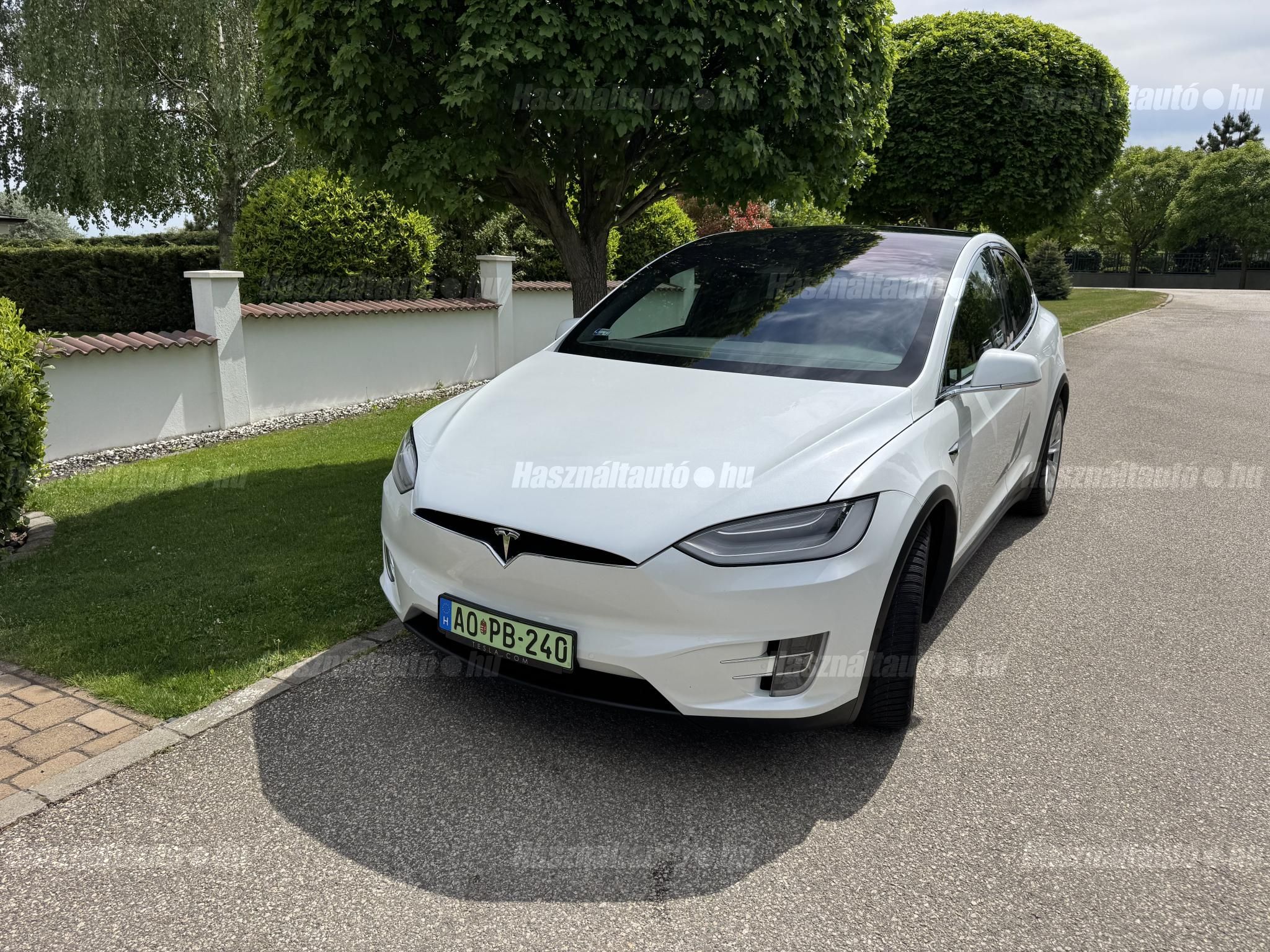 TESLA MODEL X 2020/7 - 1