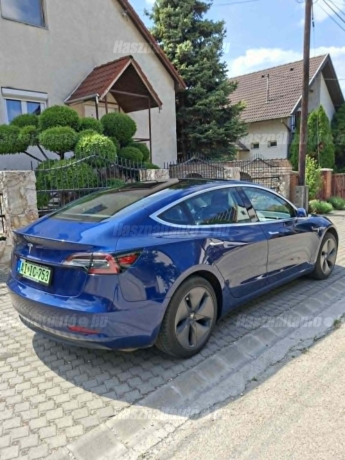 TESLA MODEL 3 2019/9 - 1