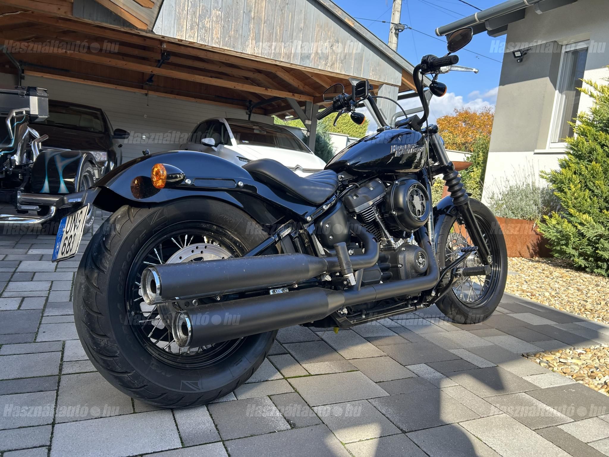 HARLEY-DAVIDSON STREET BOB 2018/6 - 1
