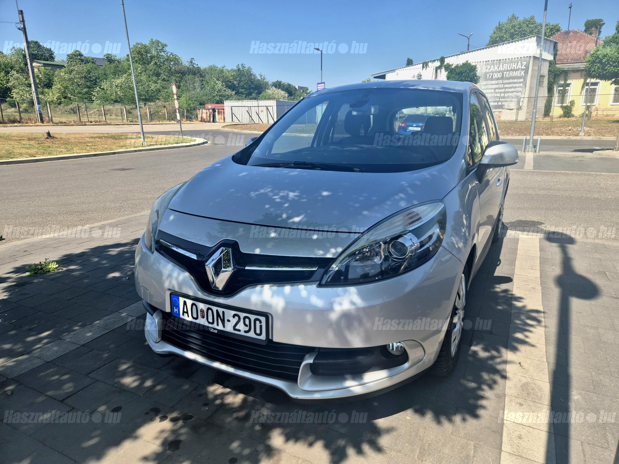 RENAULT SCENIC 2012/7 - 1
