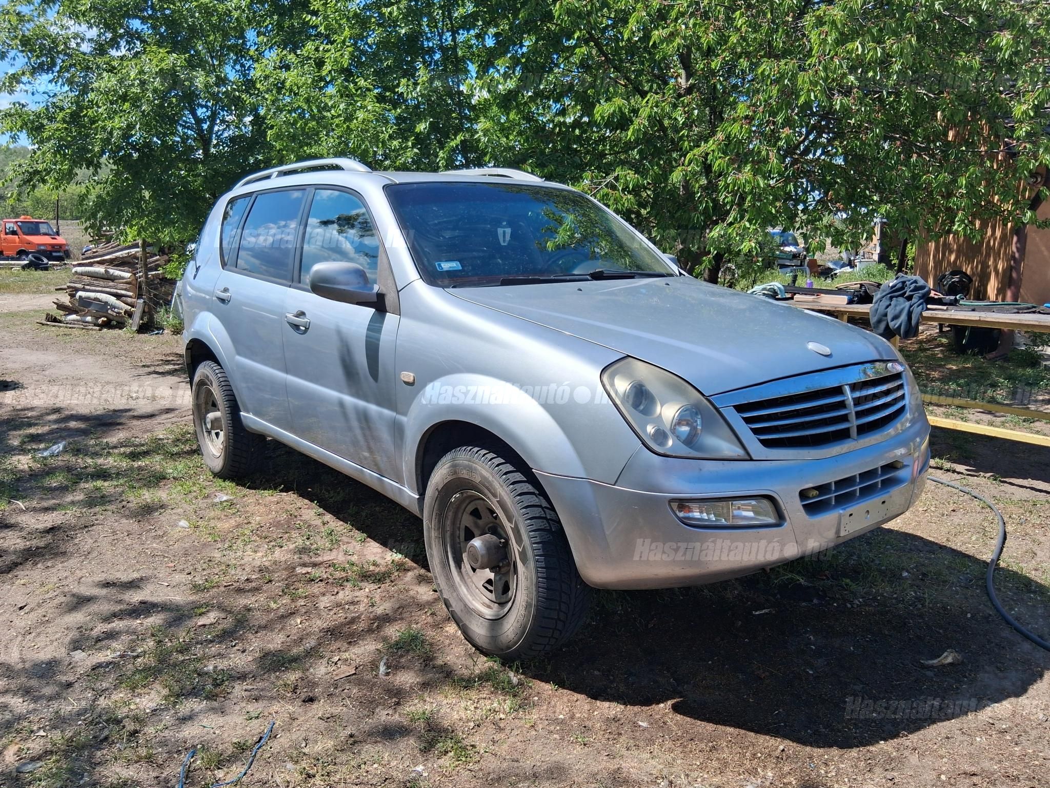 SSANGYONG REXTON 2004/8 - 1