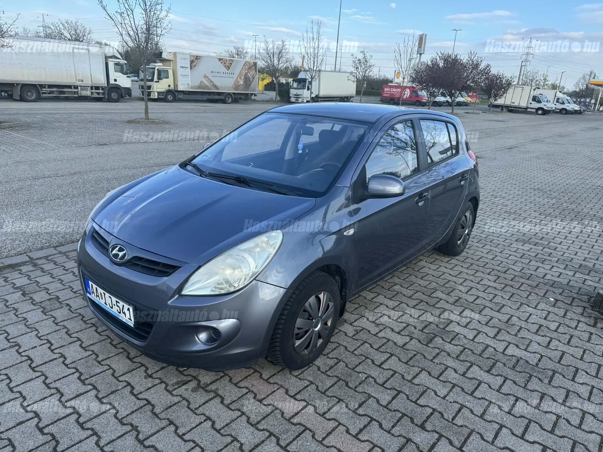 HYUNDAI I20 2011/9 - 1
