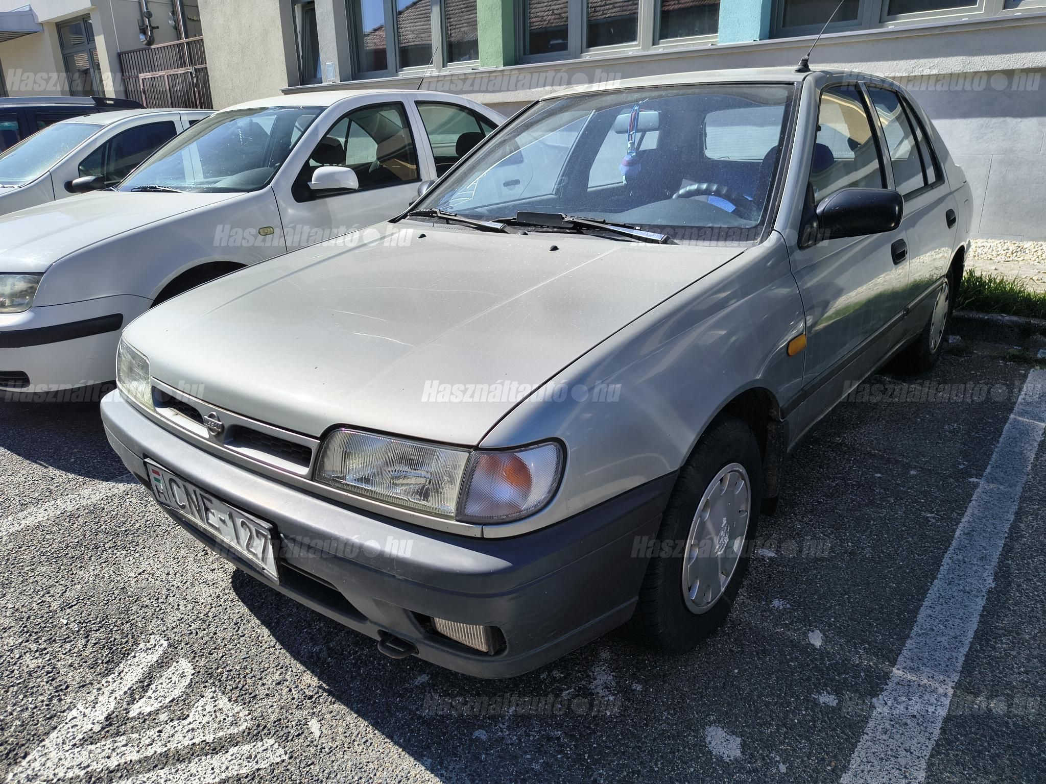 NISSAN SUNNY 1992/5 - 1