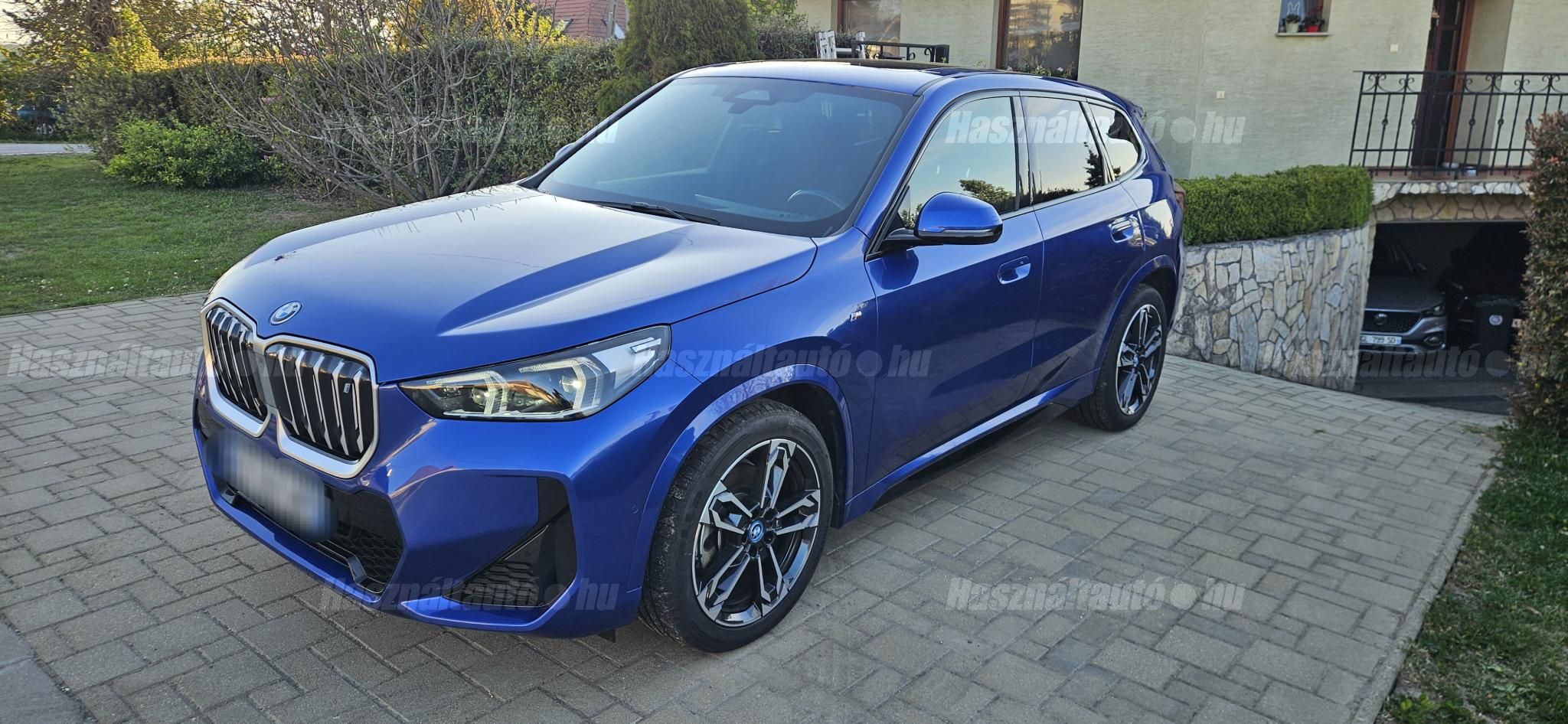 BMW IX1 2023/10 - 1