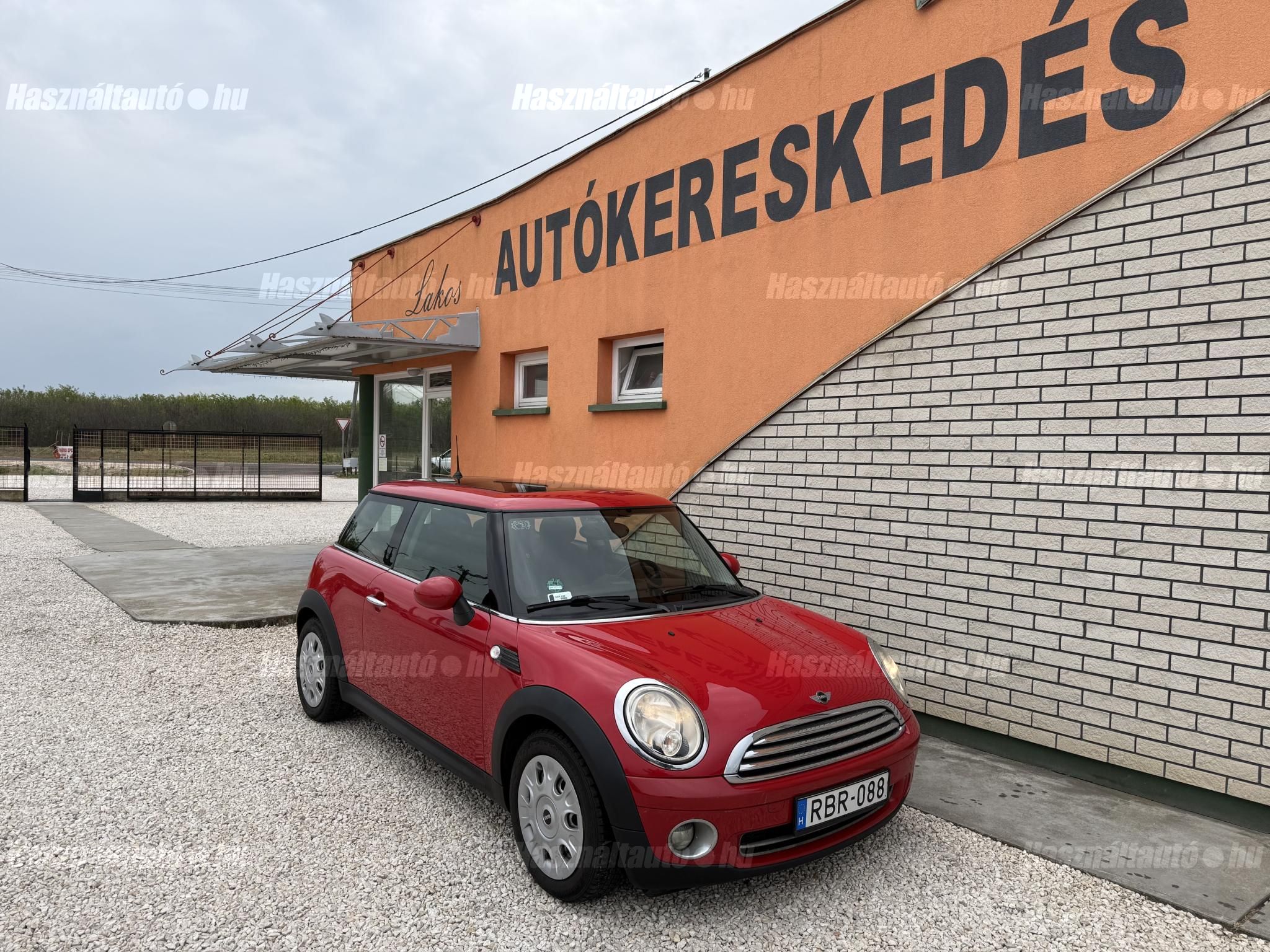 MINI MINI ONE 2009/3 - 1