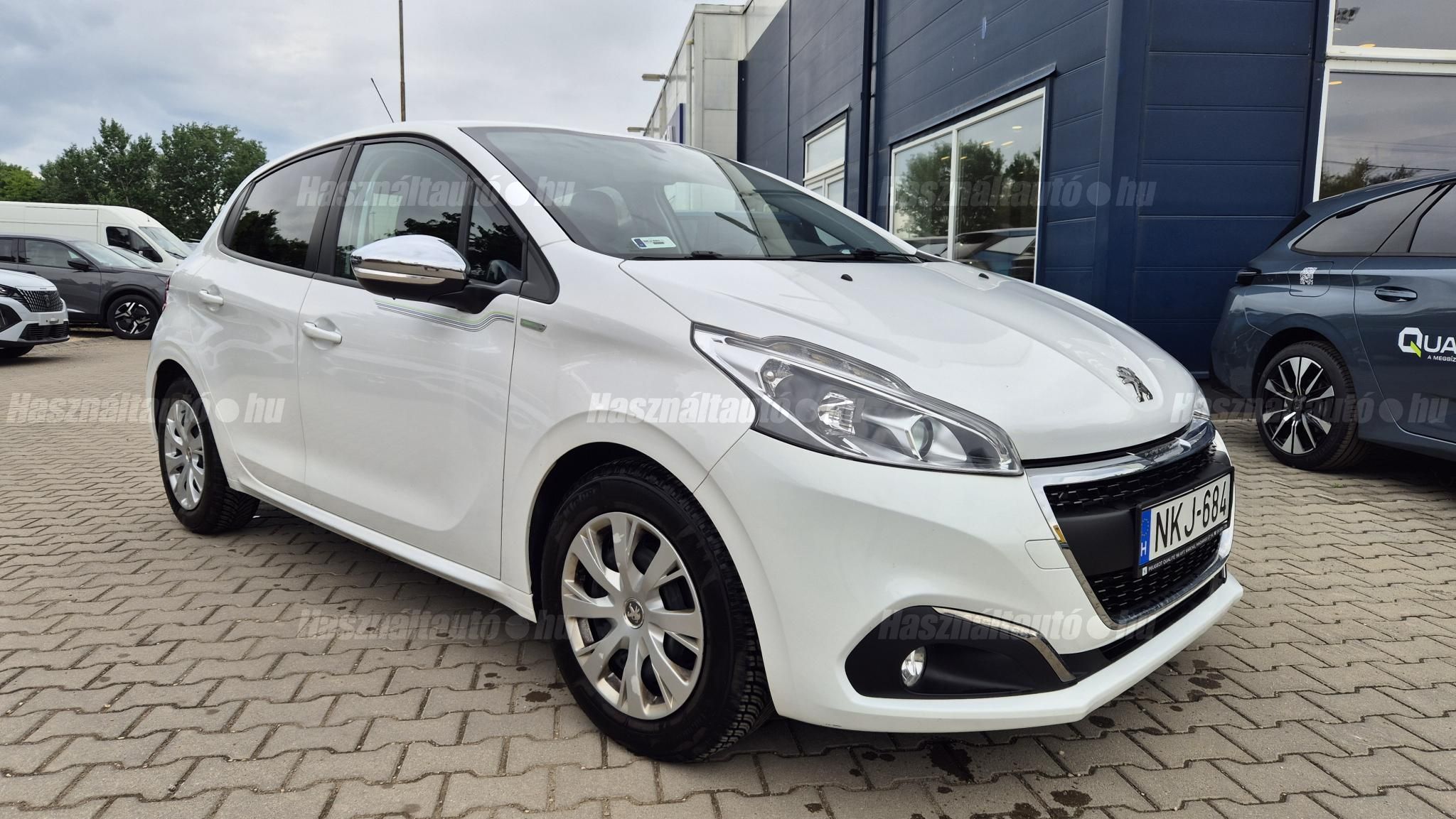 PEUGEOT 208 2016/1 - 1