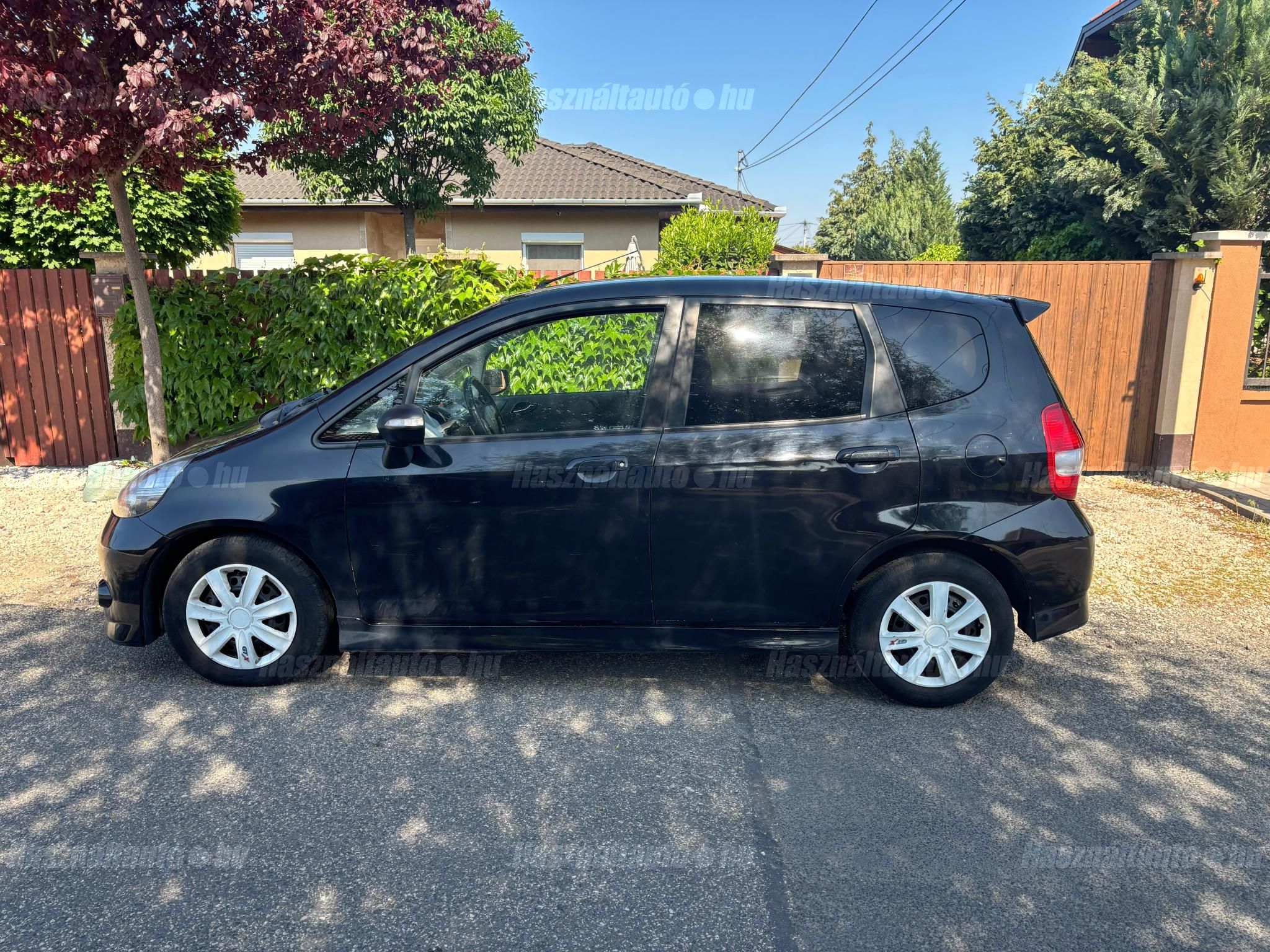 HONDA JAZZ 2004/8 - 1