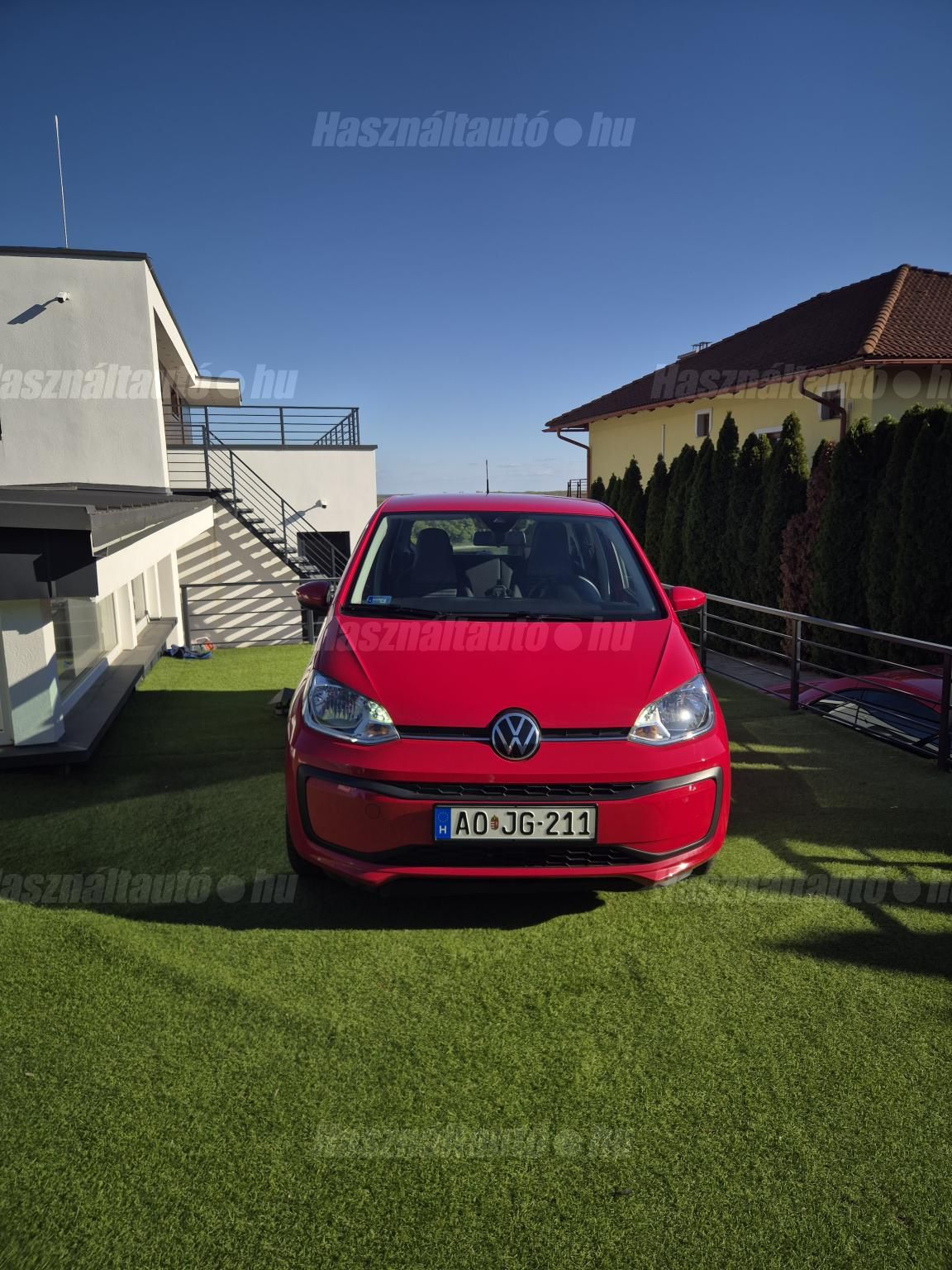 VOLKSWAGEN UP 2020/8 - 1