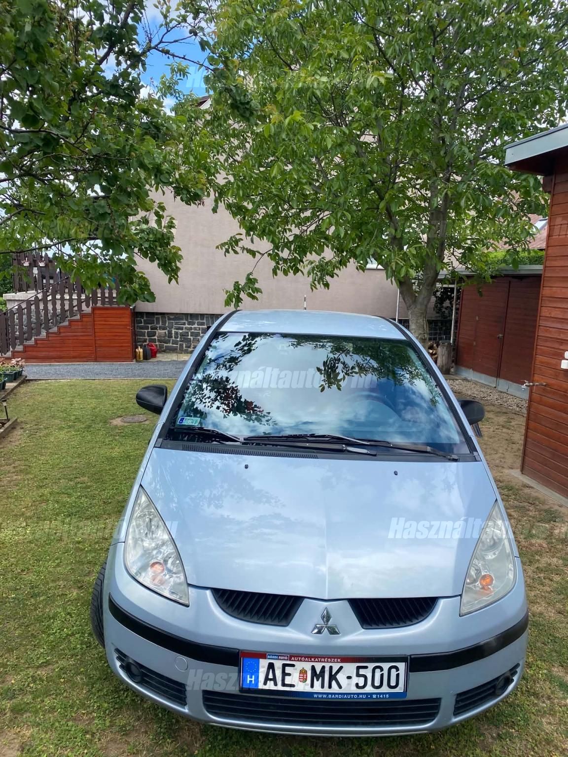 MITSUBISHI COLT 2004/11 - 1