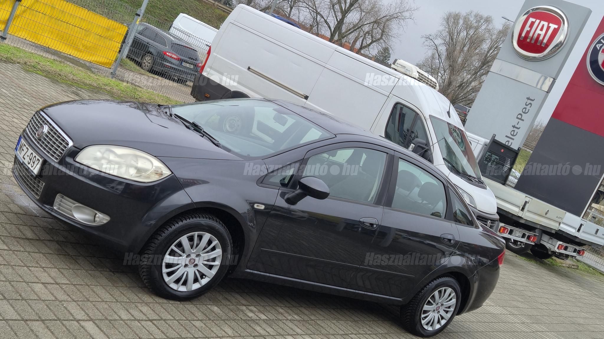 FIAT LINEA 2012/9 - 1