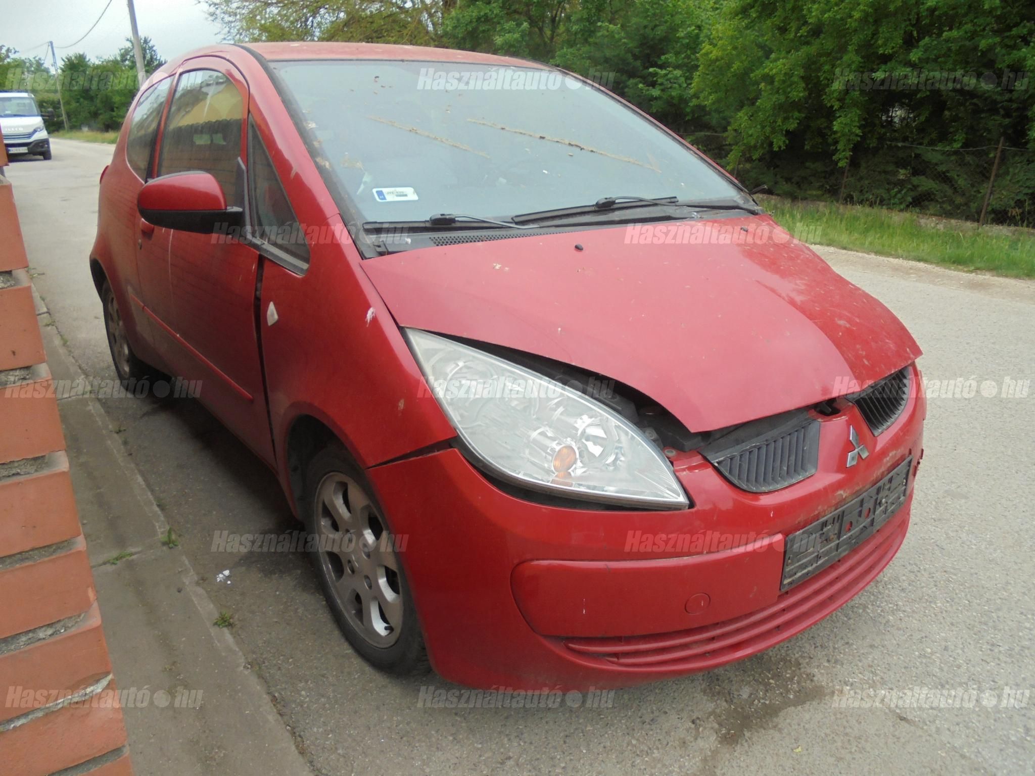 MITSUBISHI COLT 2005 - 1