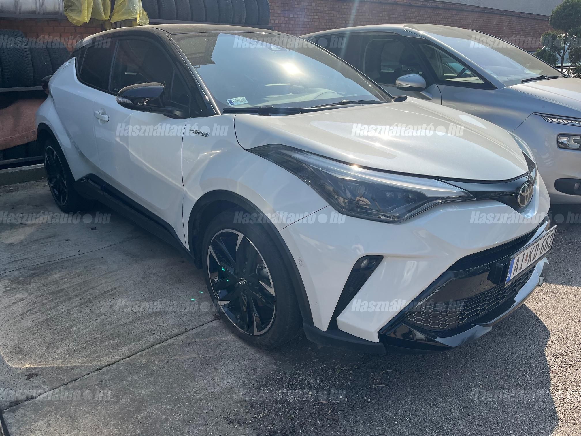 TOYOTA C-HR 2021/9 - 1