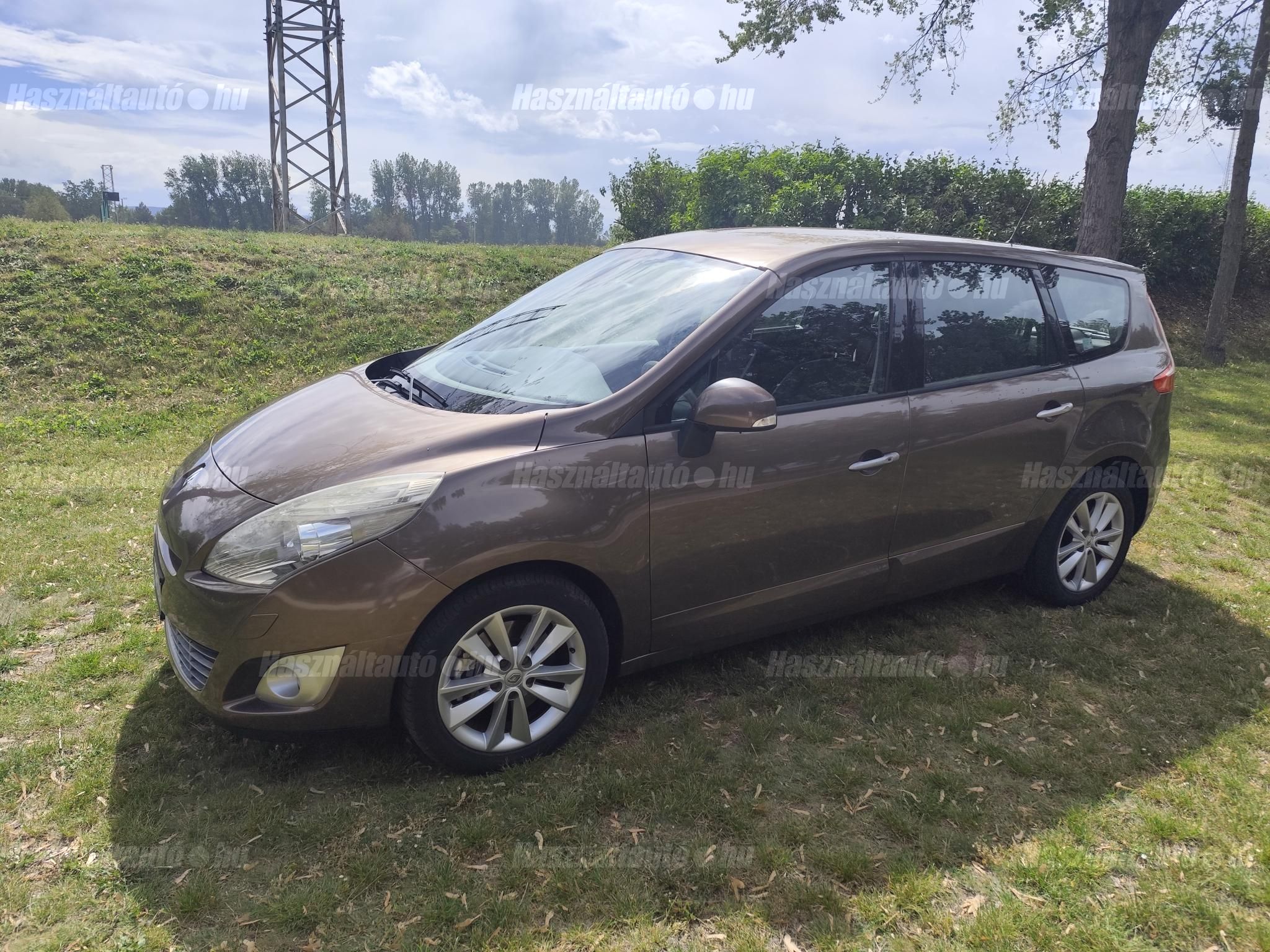 RENAULT SCENIC 2010/2 - 1
