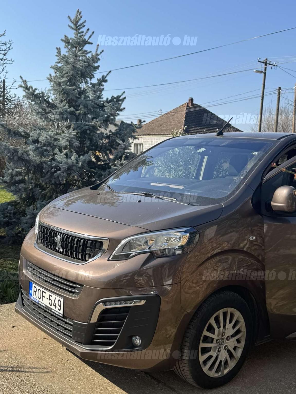 PEUGEOT TRAVELLER 2019/3 - 1
