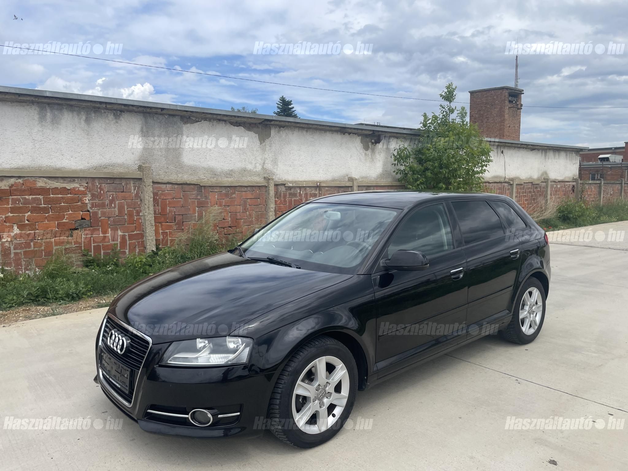 AUDI A3 2011/9 - 1