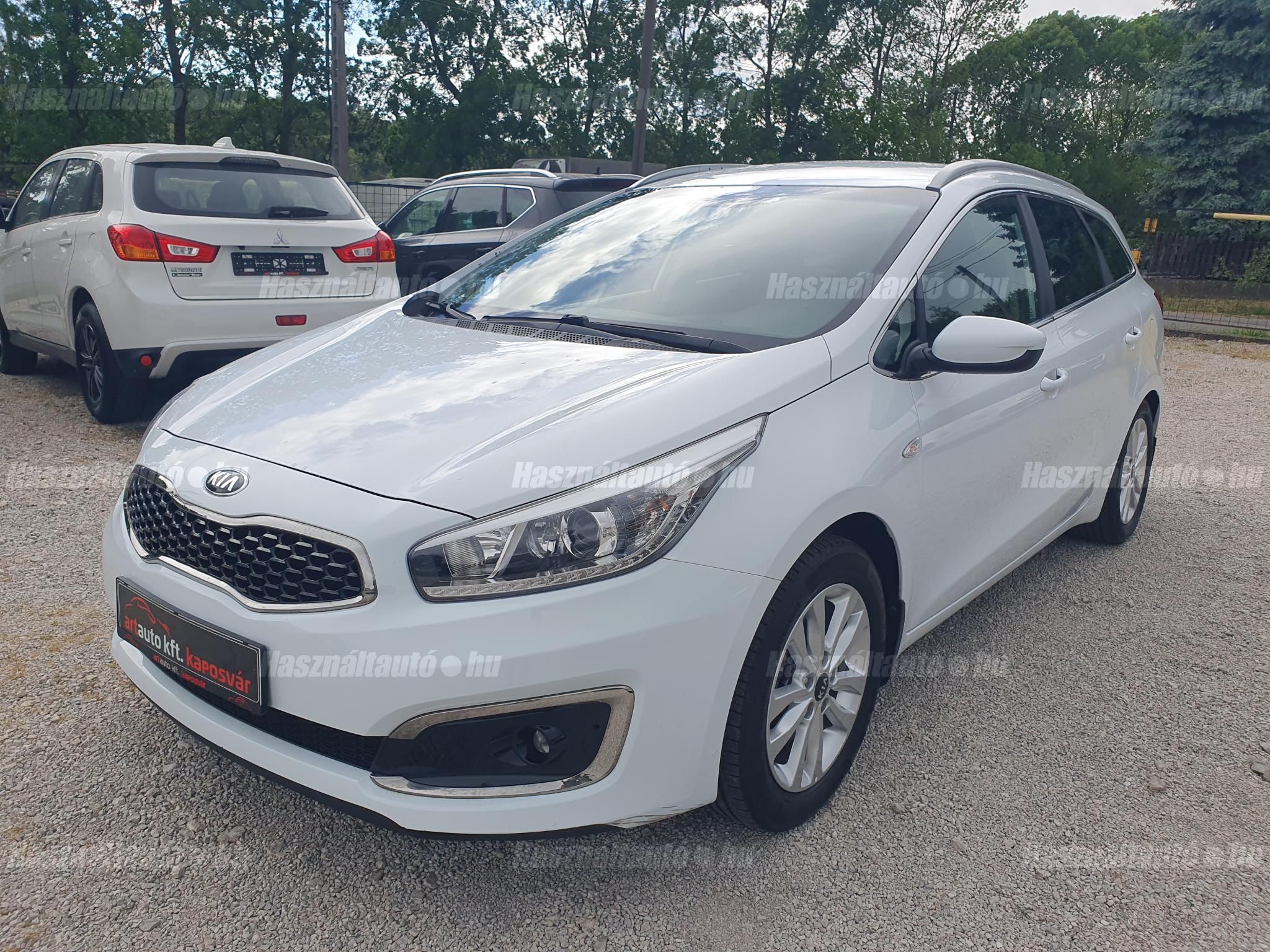 KIA CEE'D 2017/10 - 1