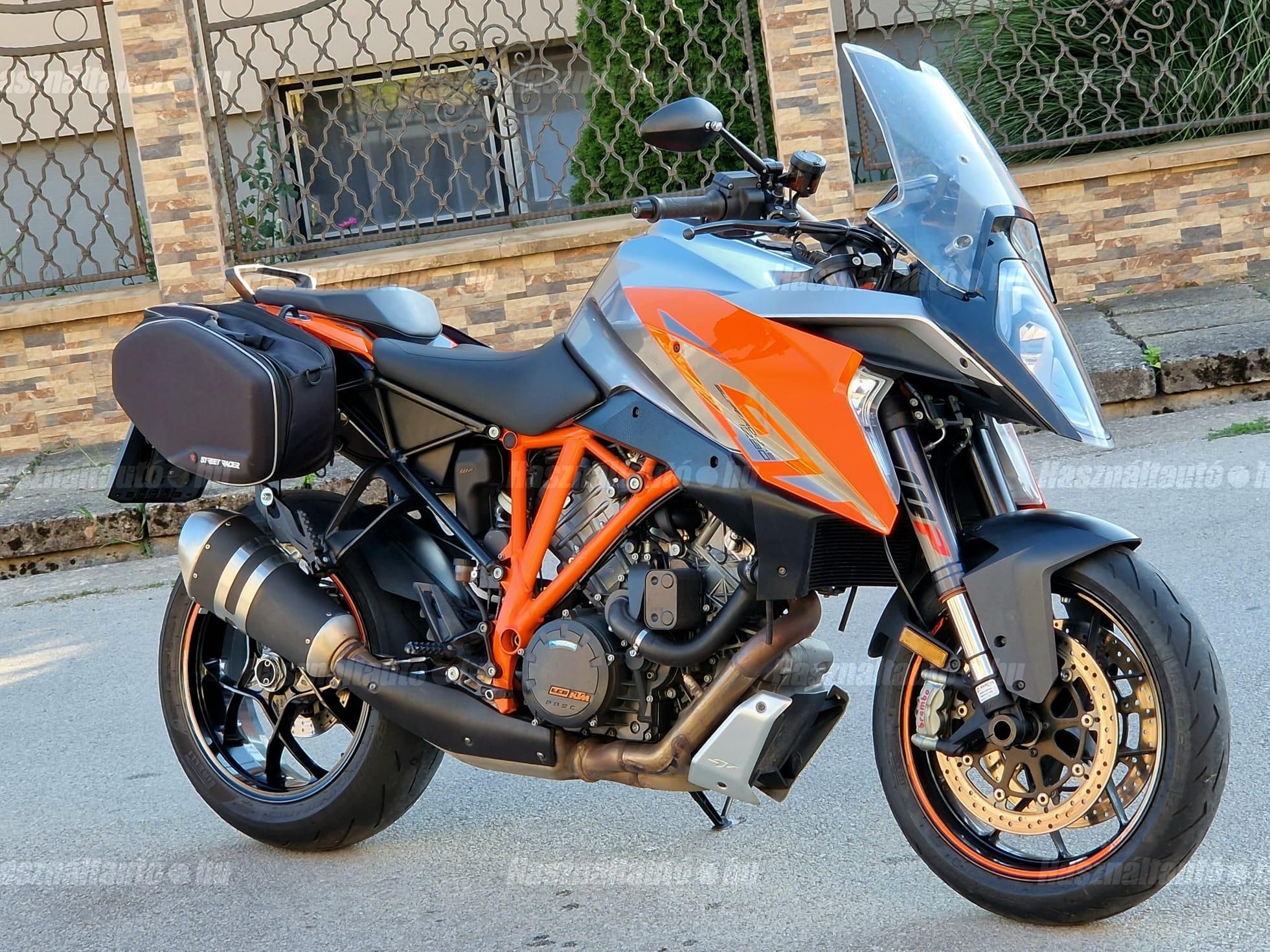 KTM 1290 SUPER DUKE GT 2017/9 - 1
