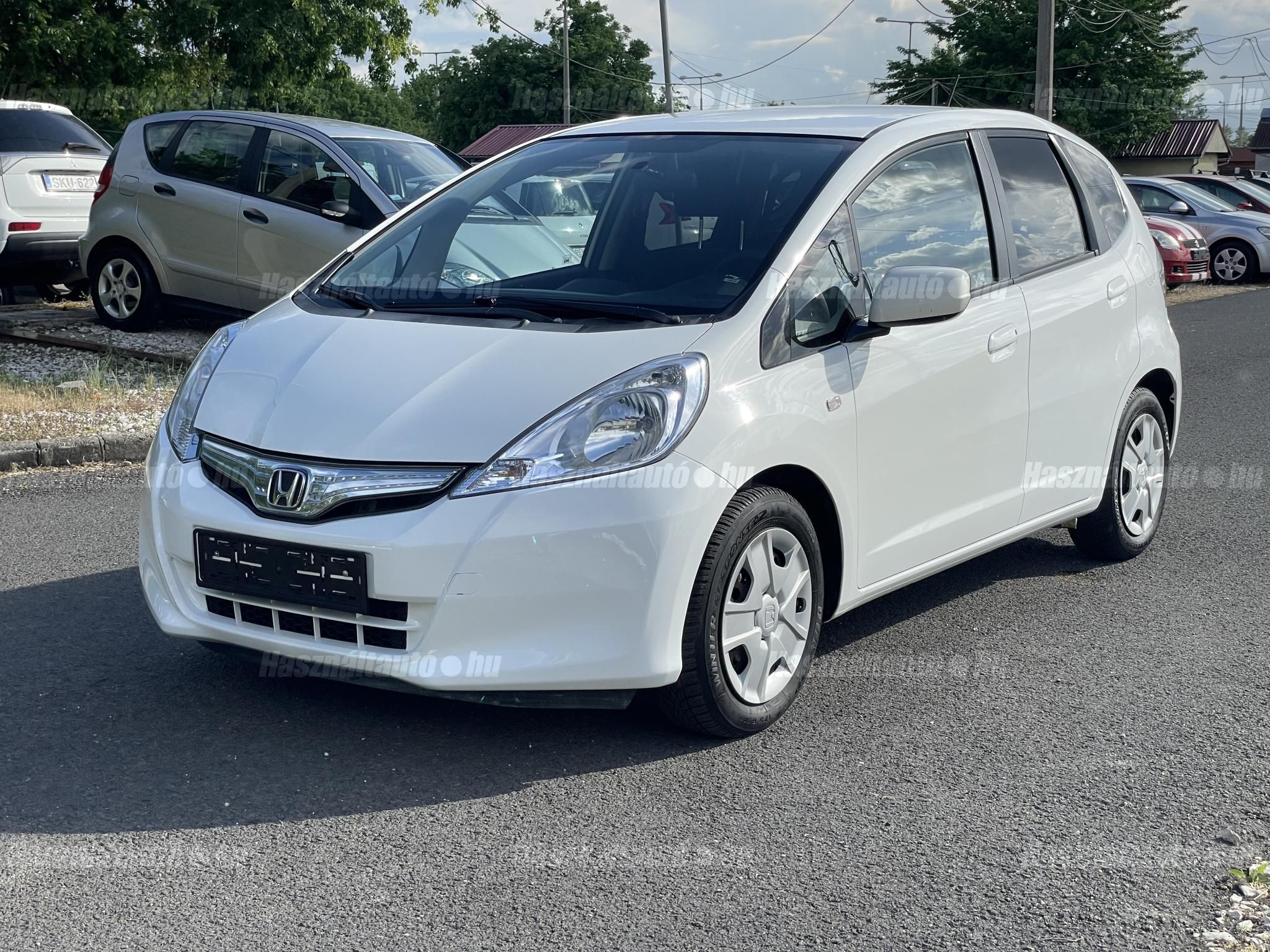 HONDA JAZZ 2012/4 - 1