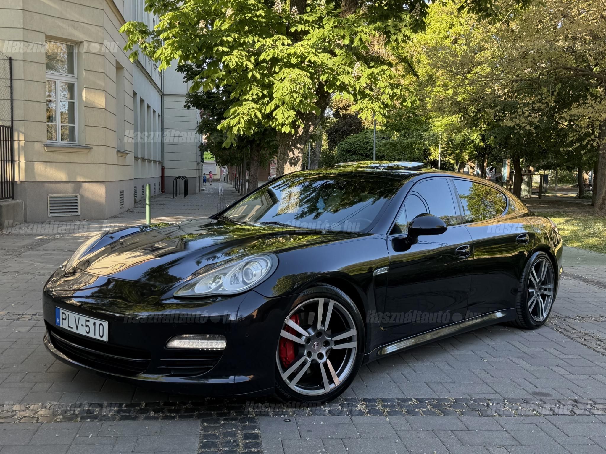 PORSCHE PANAMERA 2010/1 - 1