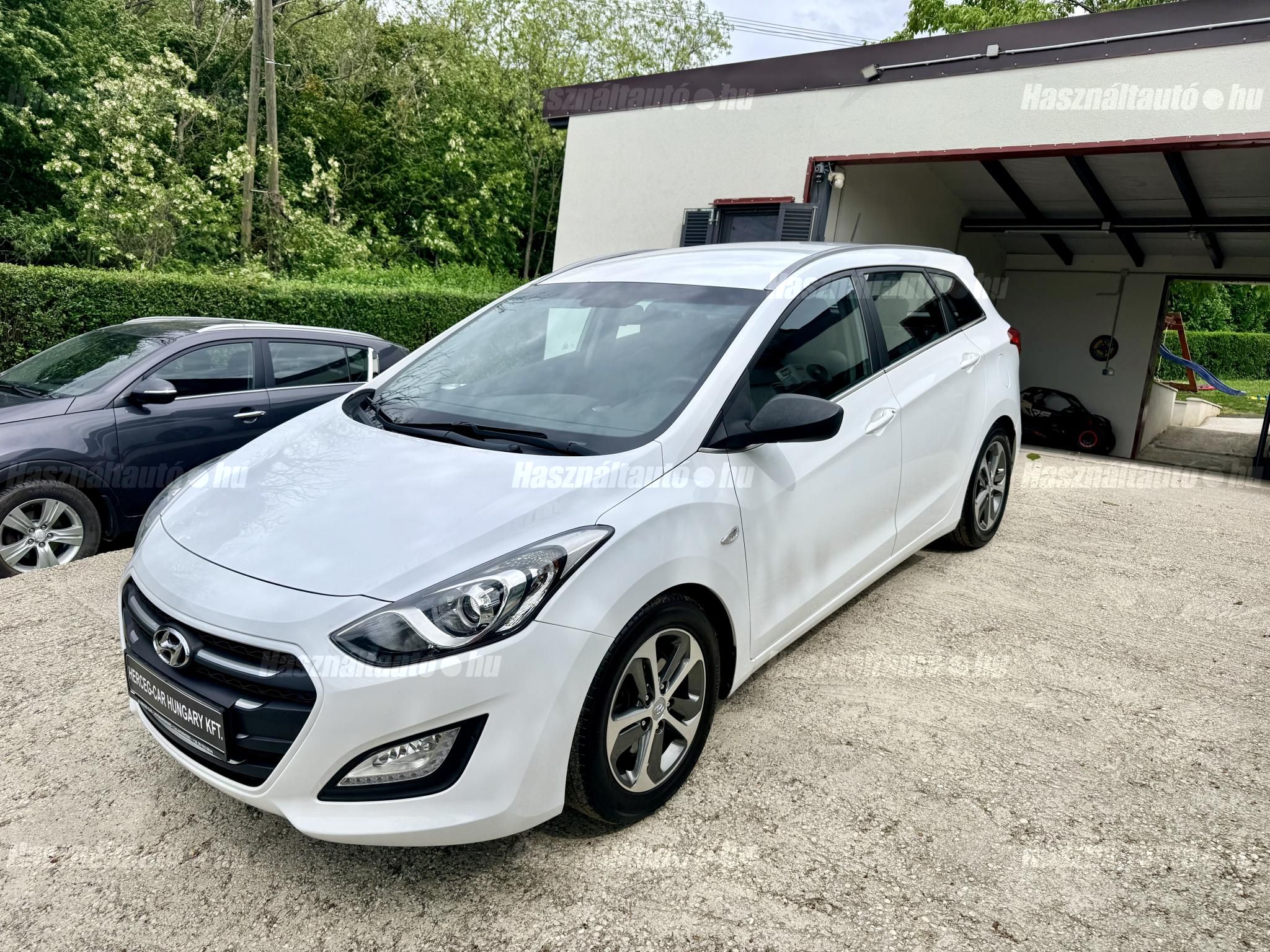 HYUNDAI I30 2015/9 - 1
