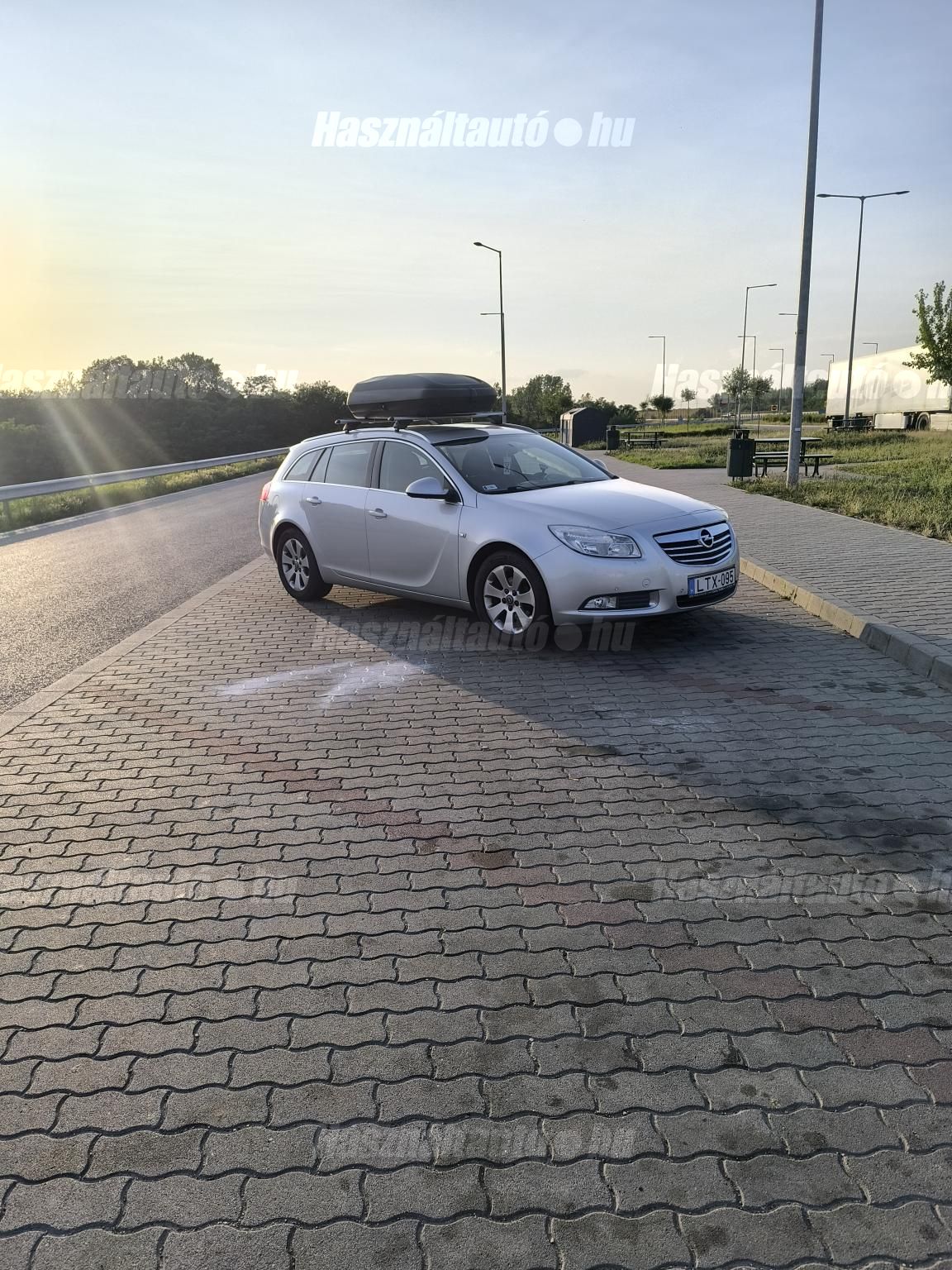 OPEL INSIGNIA 2010/10 - 1