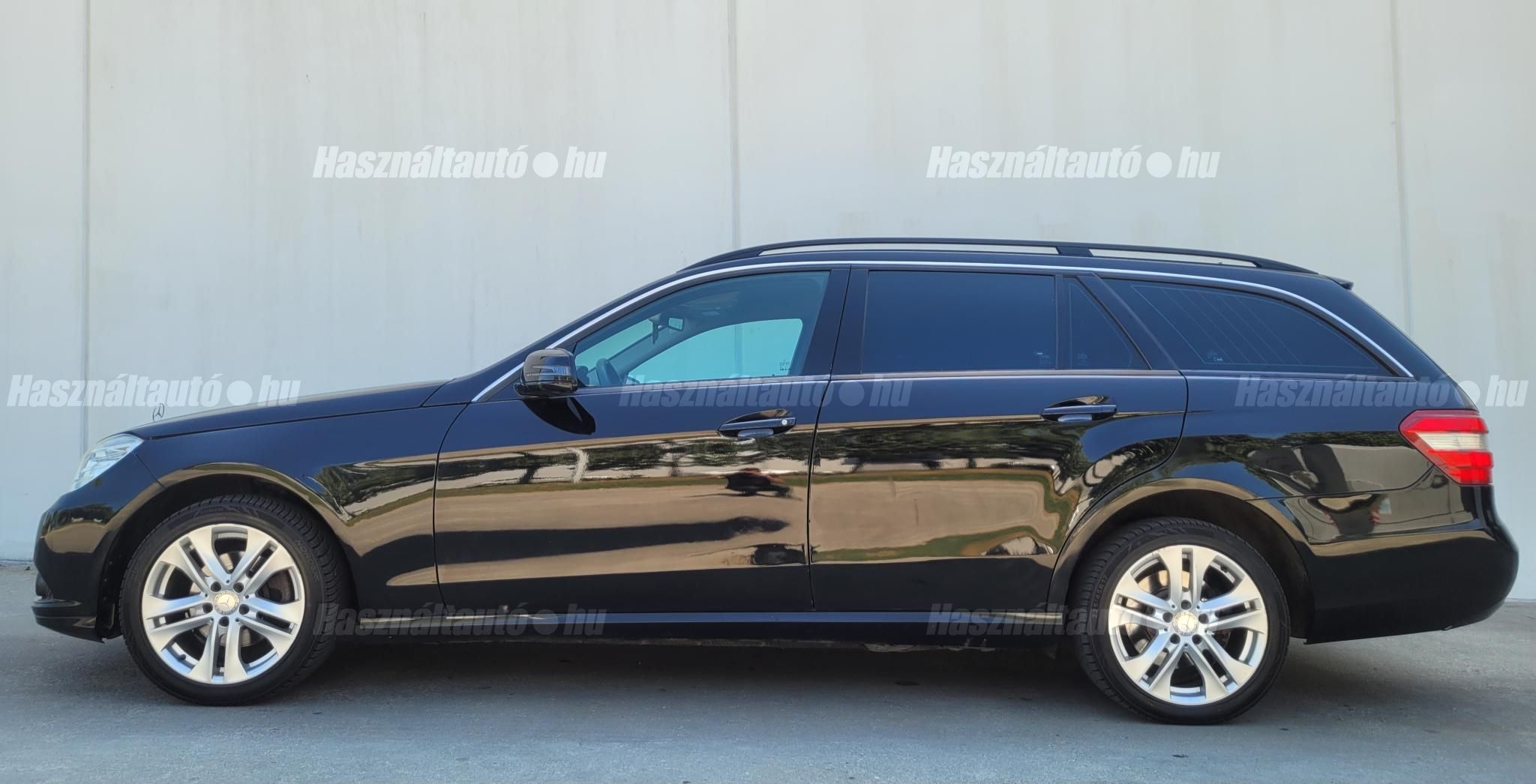 MERCEDES-BENZ E 220 2010/4 - 1