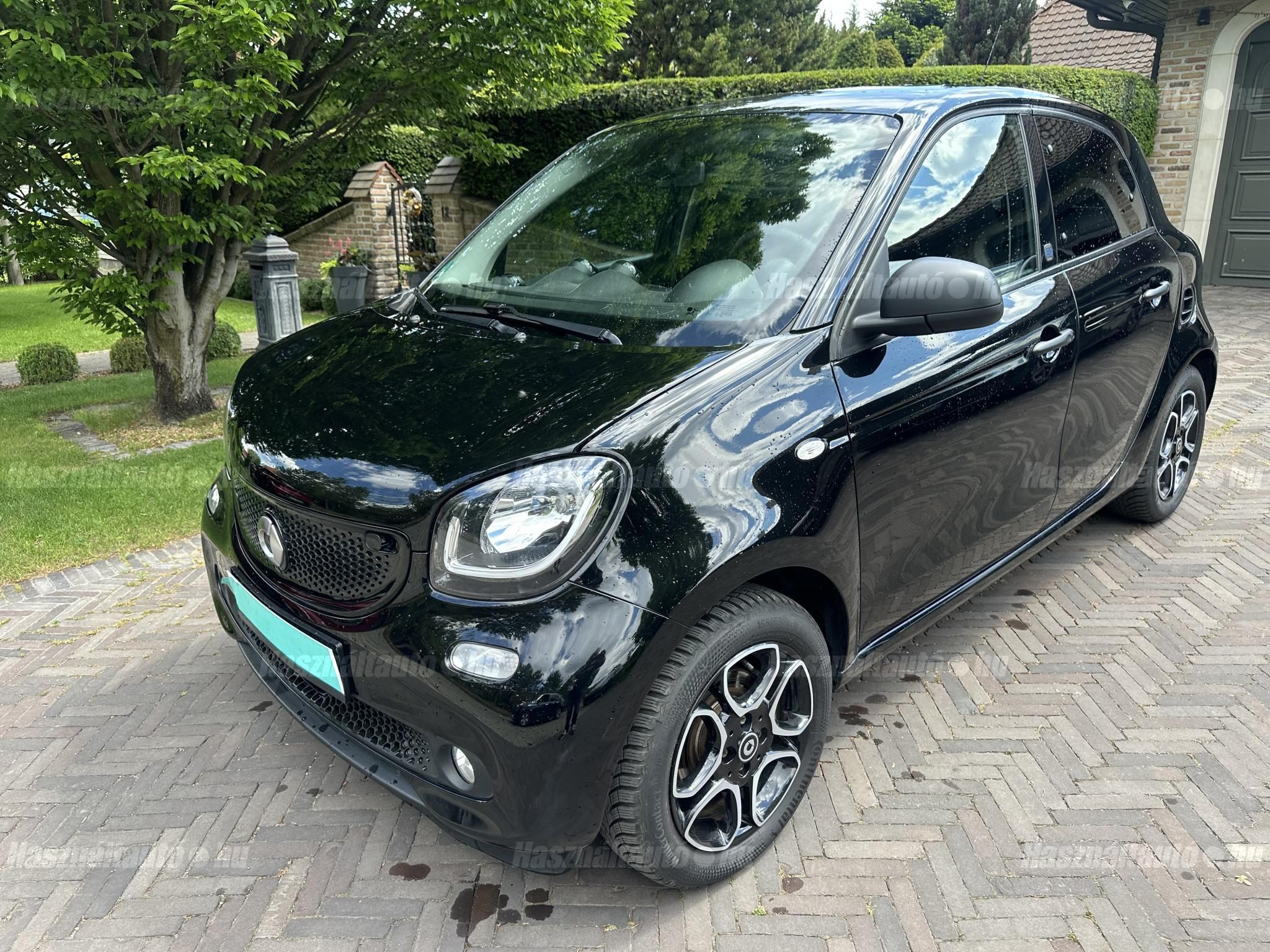 SMART FORFOUR 2019/8 - 1