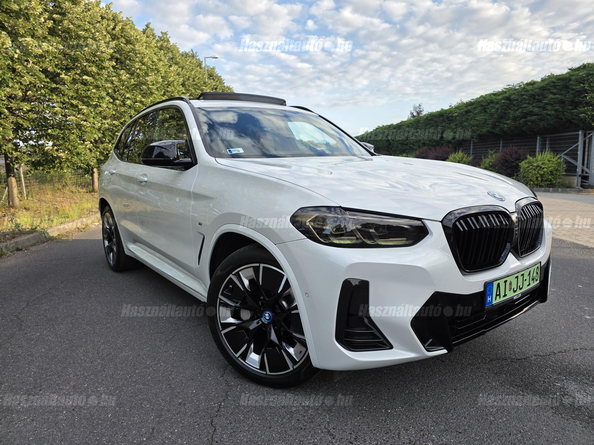 BMW IX3 2022/8 - 1