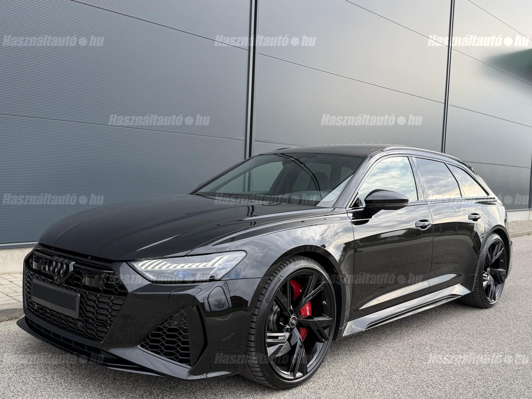 AUDI RS6 2025/8 - 1