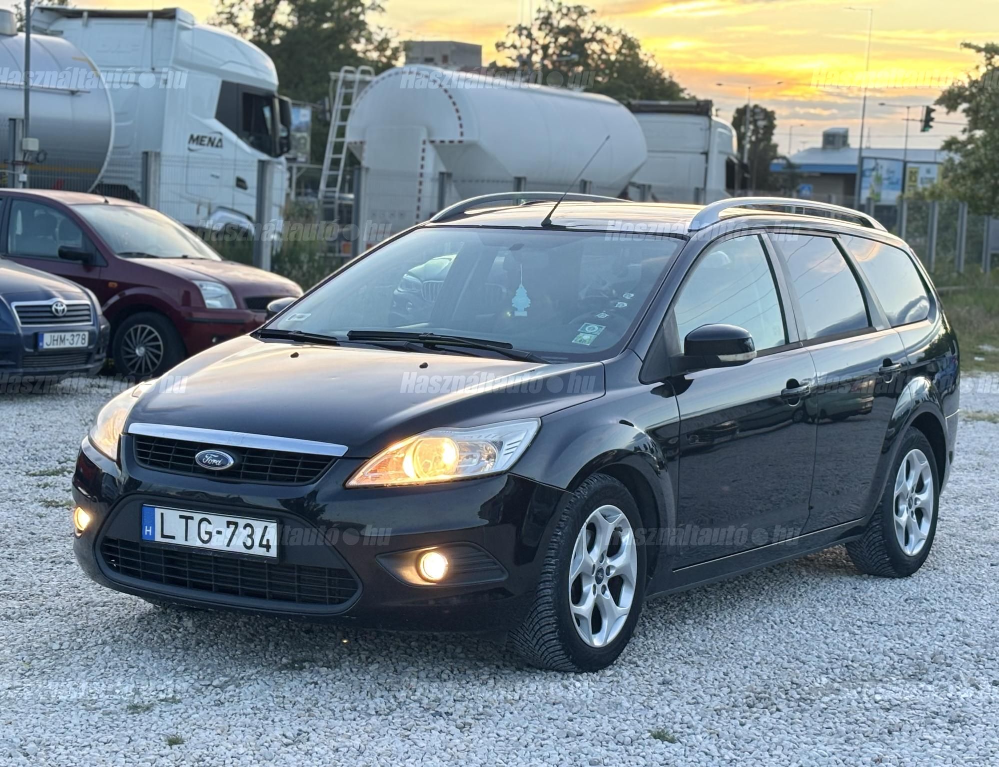 FORD FOCUS 2010/9 - 1