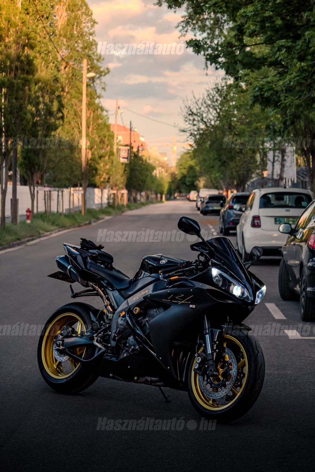 YAMAHA YZF R1 2006/2 - 1