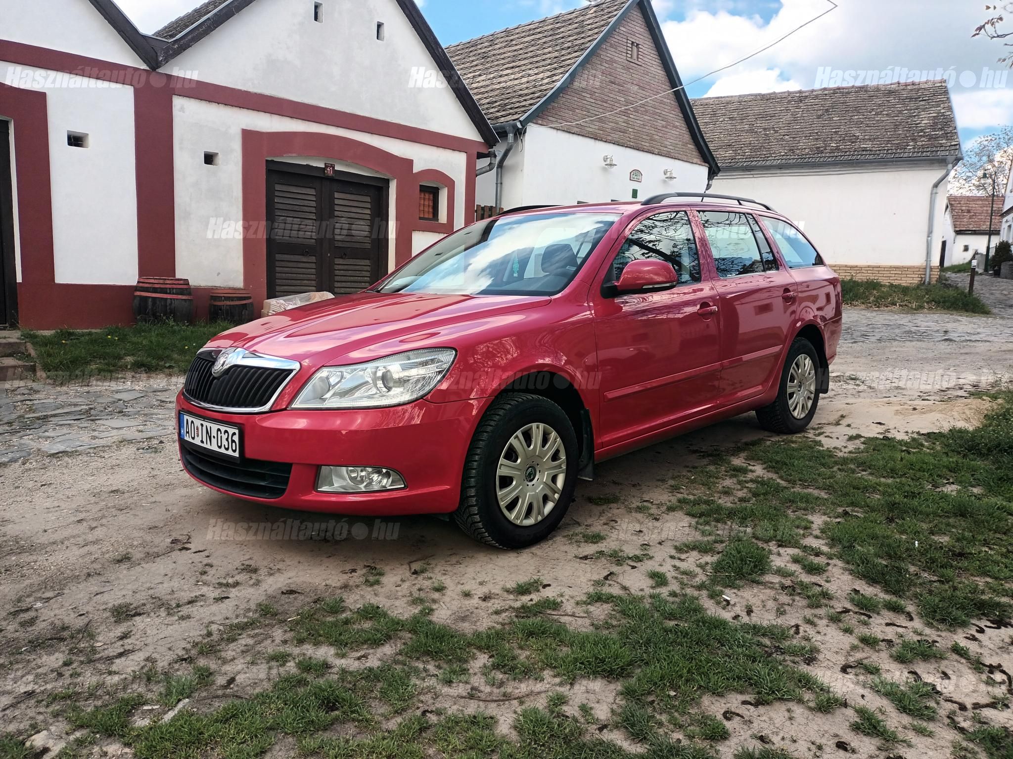 SKODA OCTAVIA 2010/7 - 1