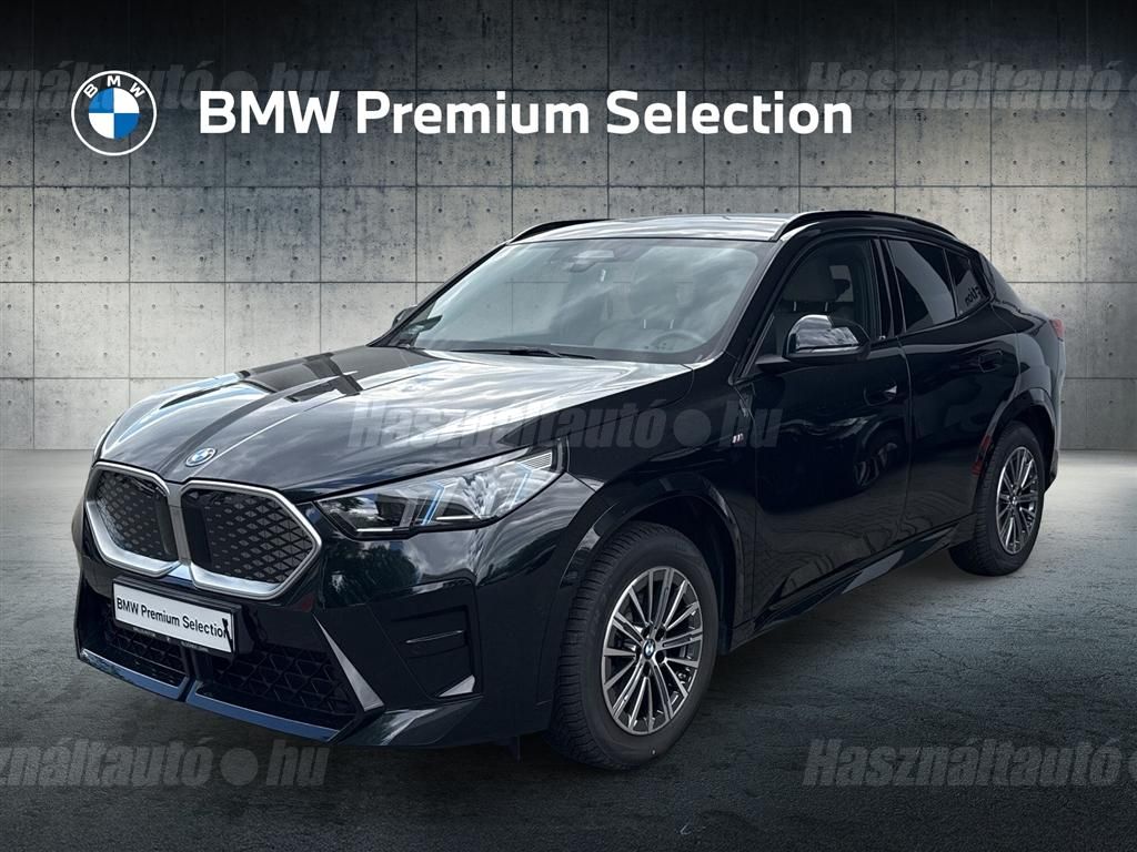 BMW IX2 2025/3 - 1