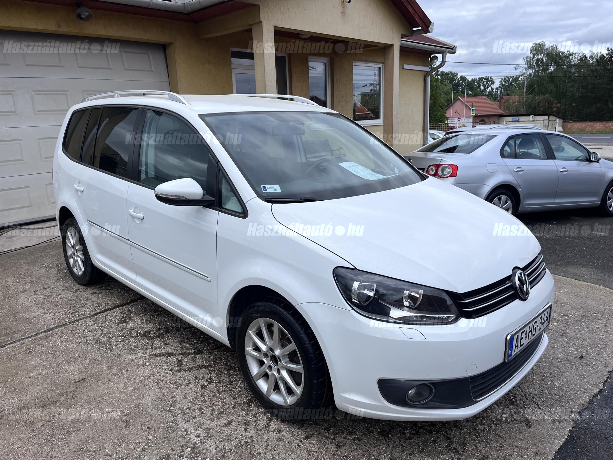 VOLKSWAGEN TOURAN 2014/10 - 1