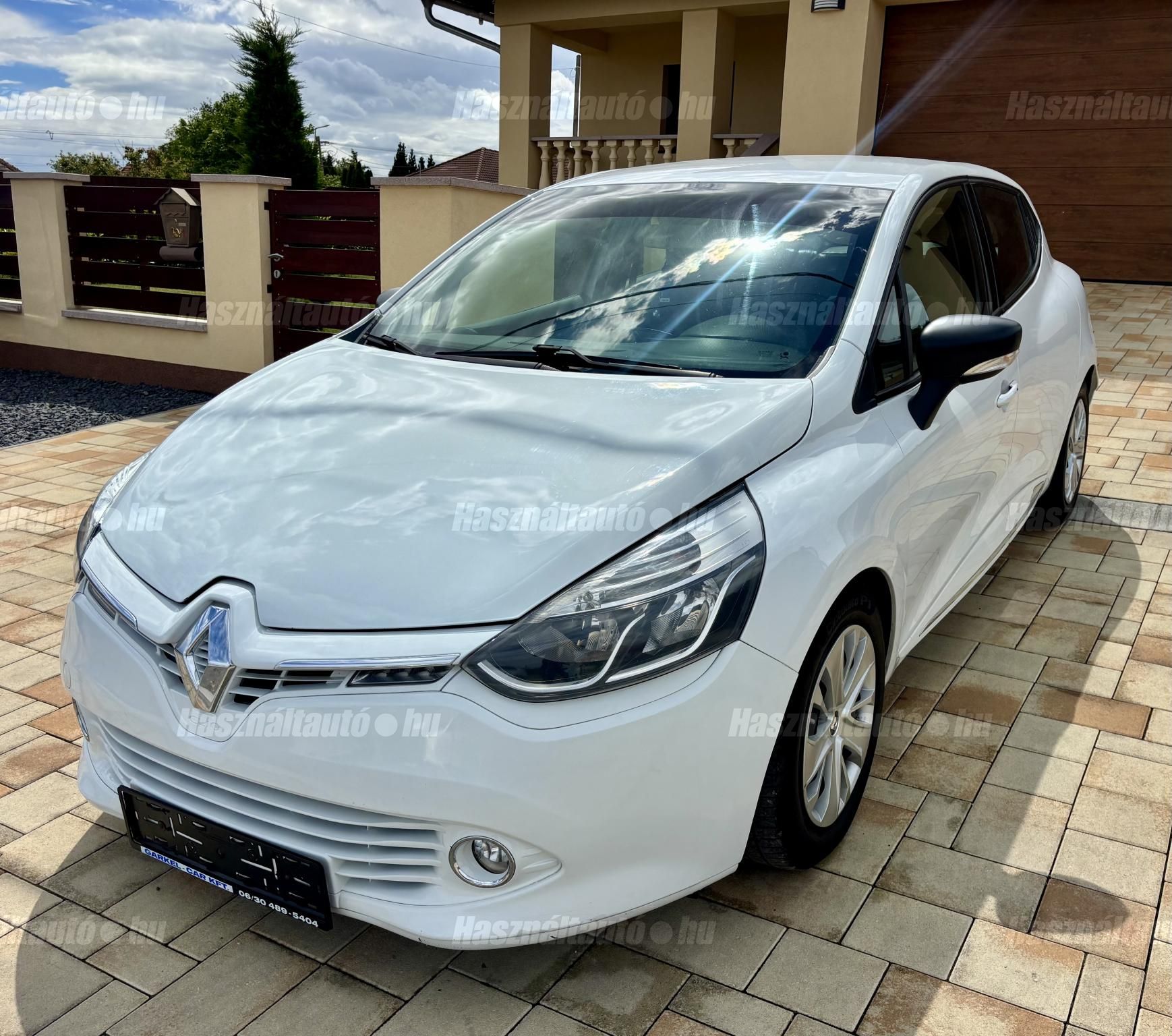 RENAULT CLIO 2013/4 - 1