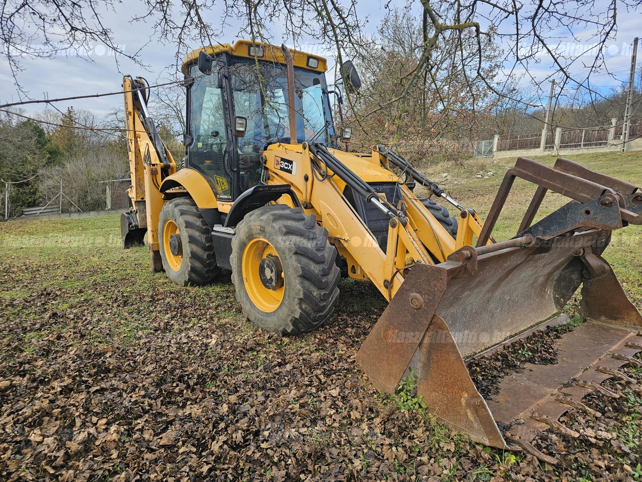 JCB 2008/8 - 1