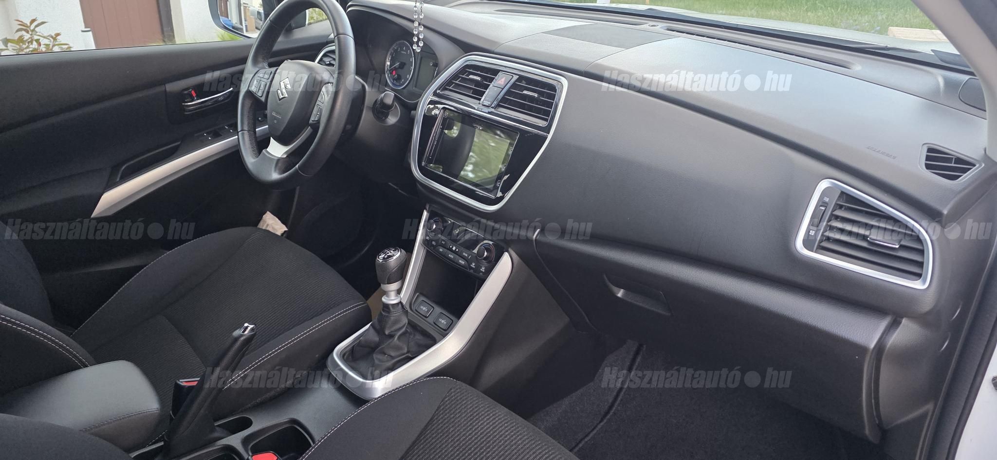 SUZUKI SX4 S-CROSS 2019/4 - 1
