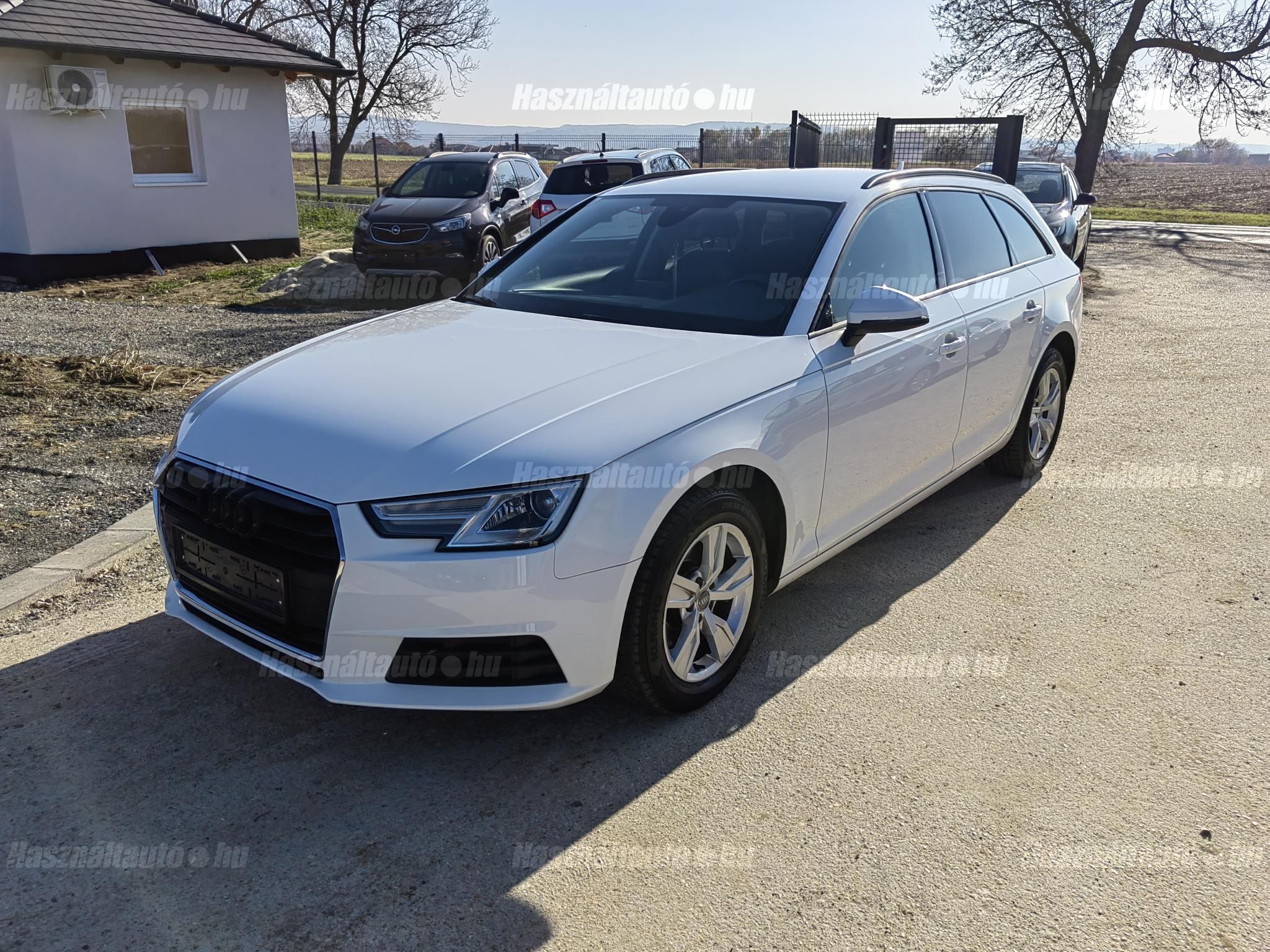 AUDI A4 2016/2 - 1