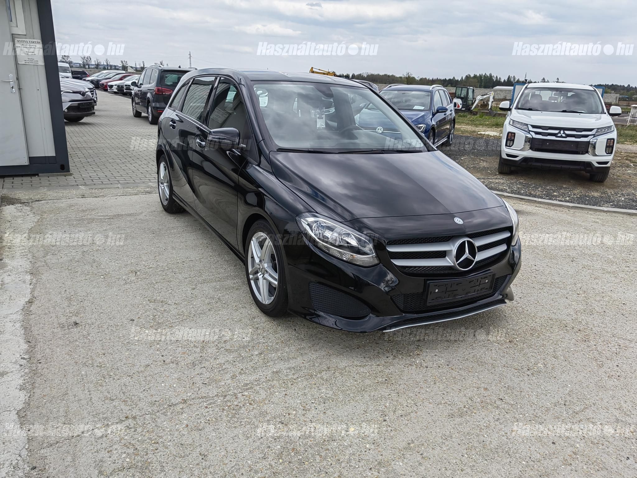 MERCEDES-BENZ B 180 2016/4 - 1