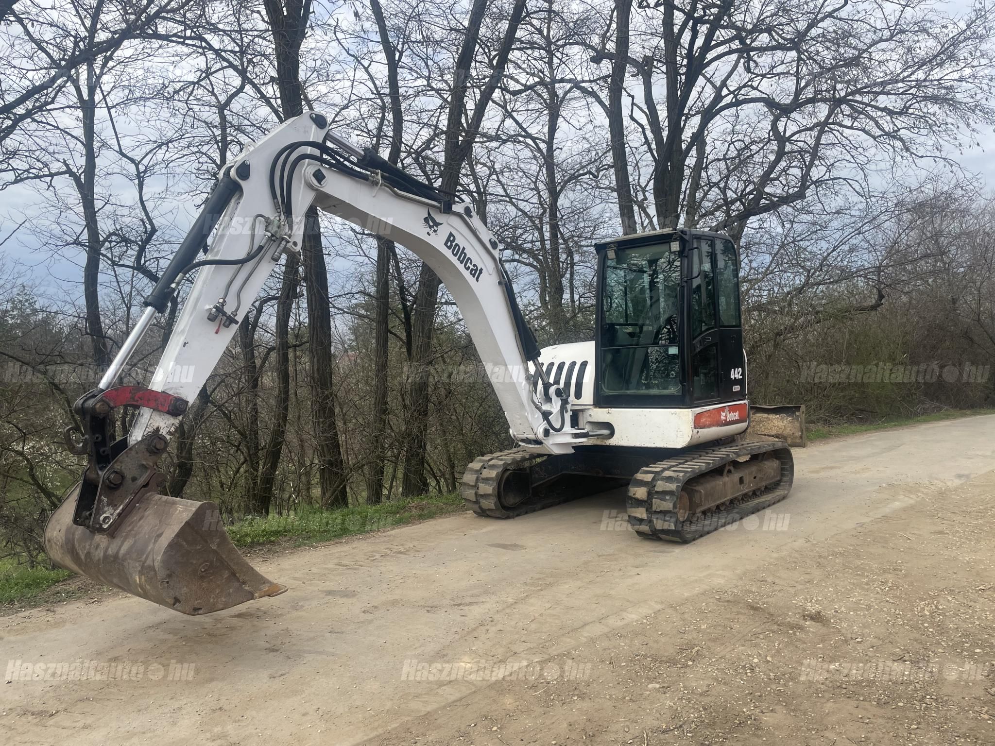 BOBCAT 2009/10 - 1