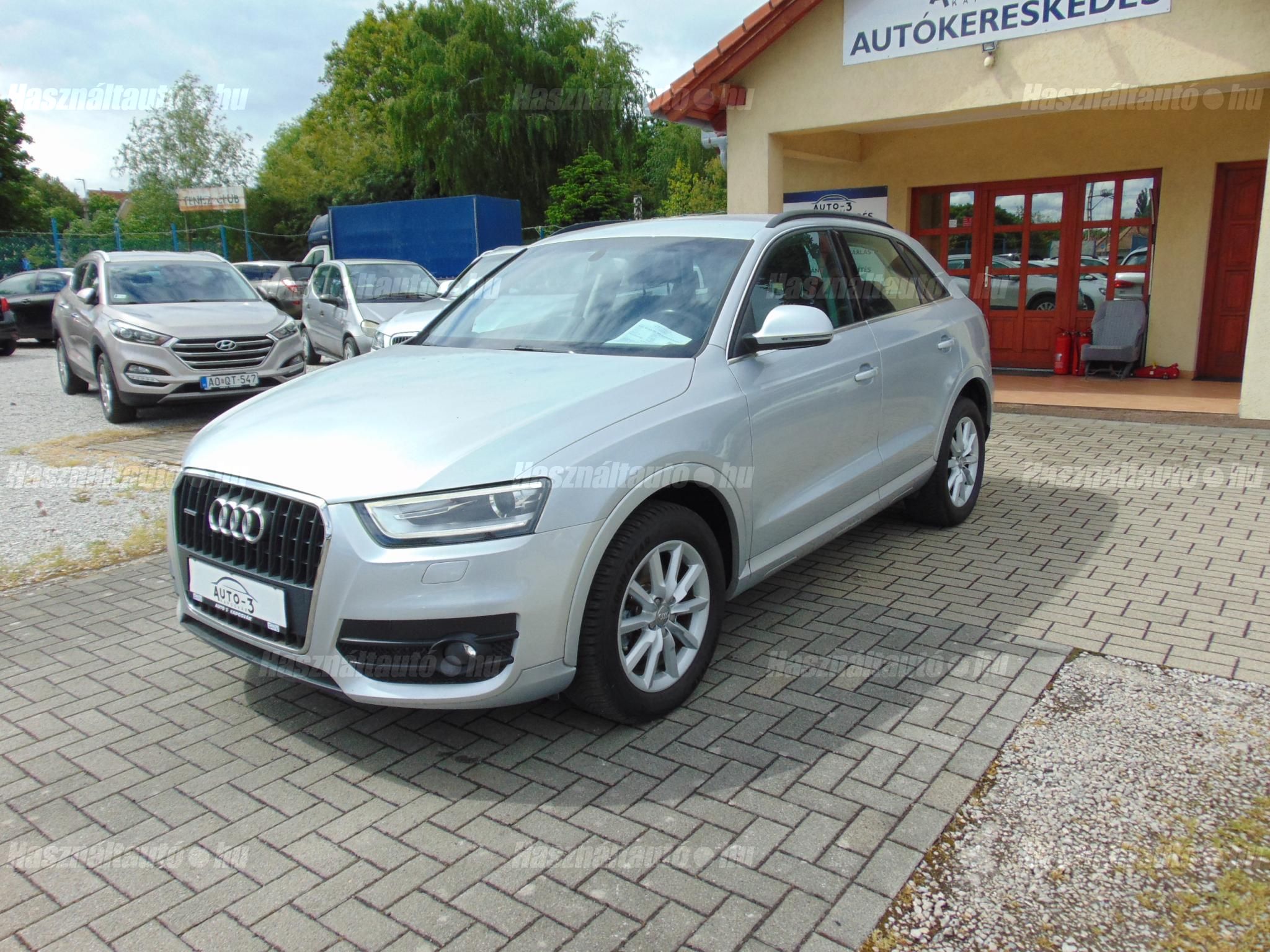 AUDI Q3 2012/8 - 1