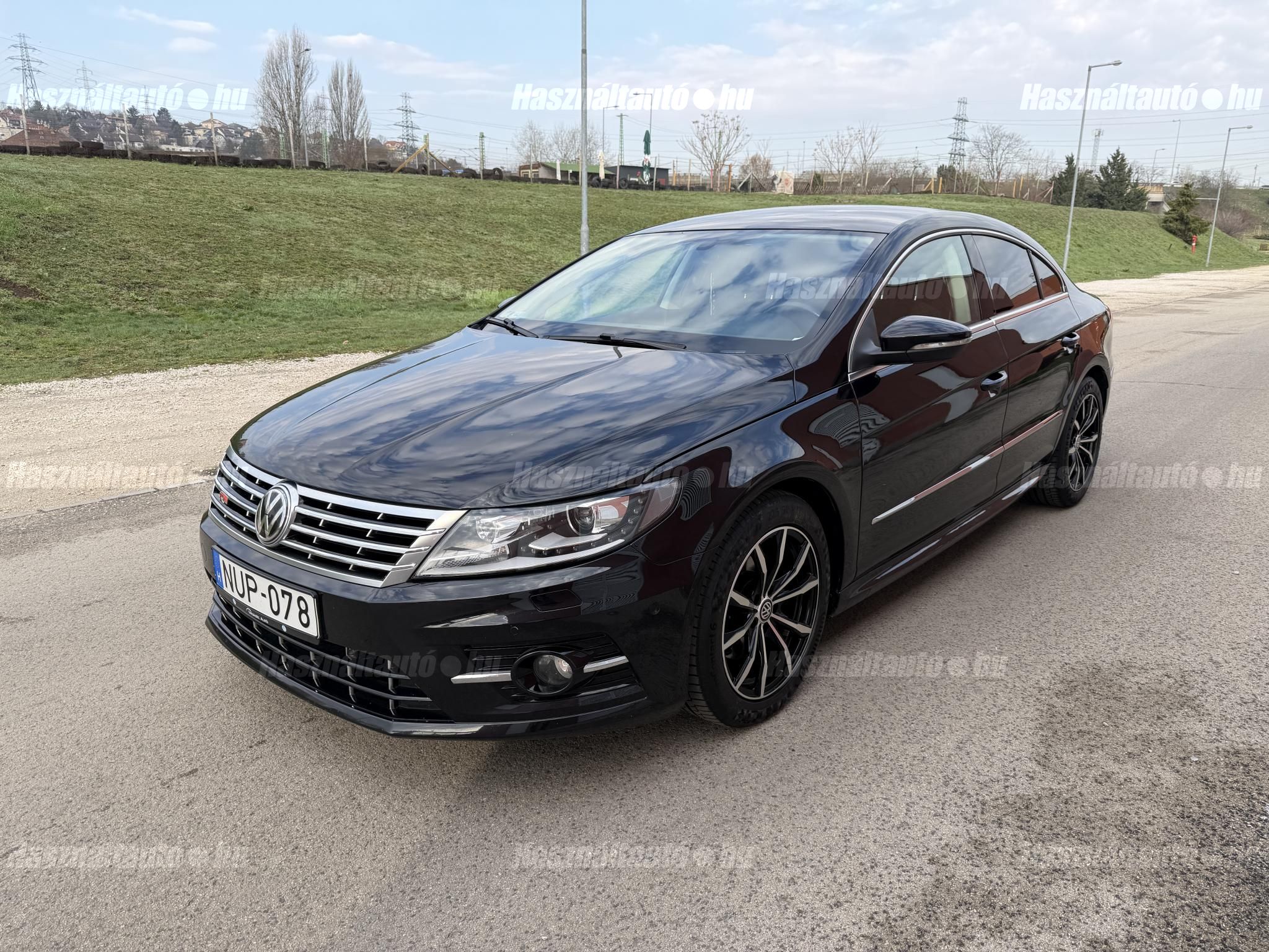 VOLKSWAGEN CC 2016/8 - 1