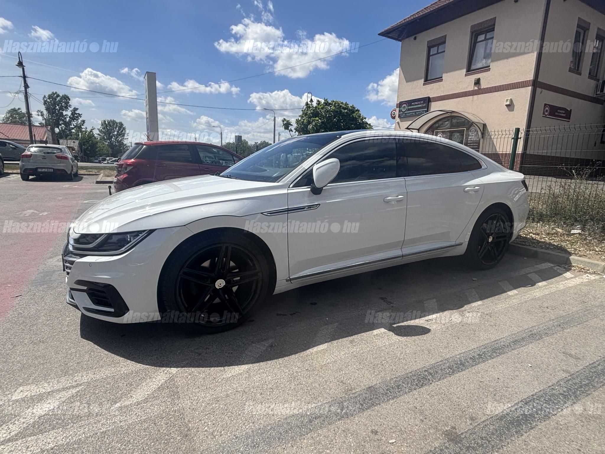VOLKSWAGEN ARTEON 2018/12 - 1