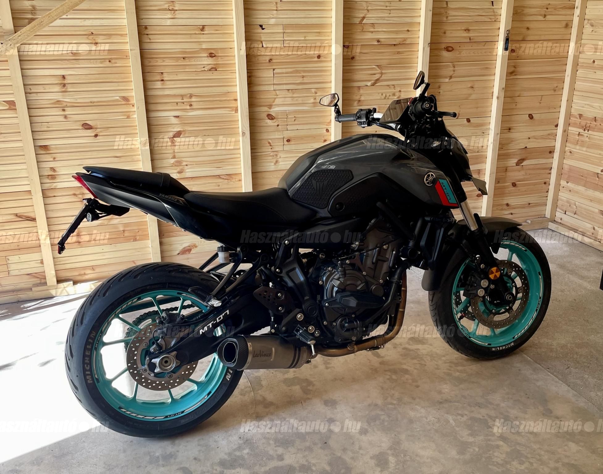 YAMAHA MT-07 2023 - 1