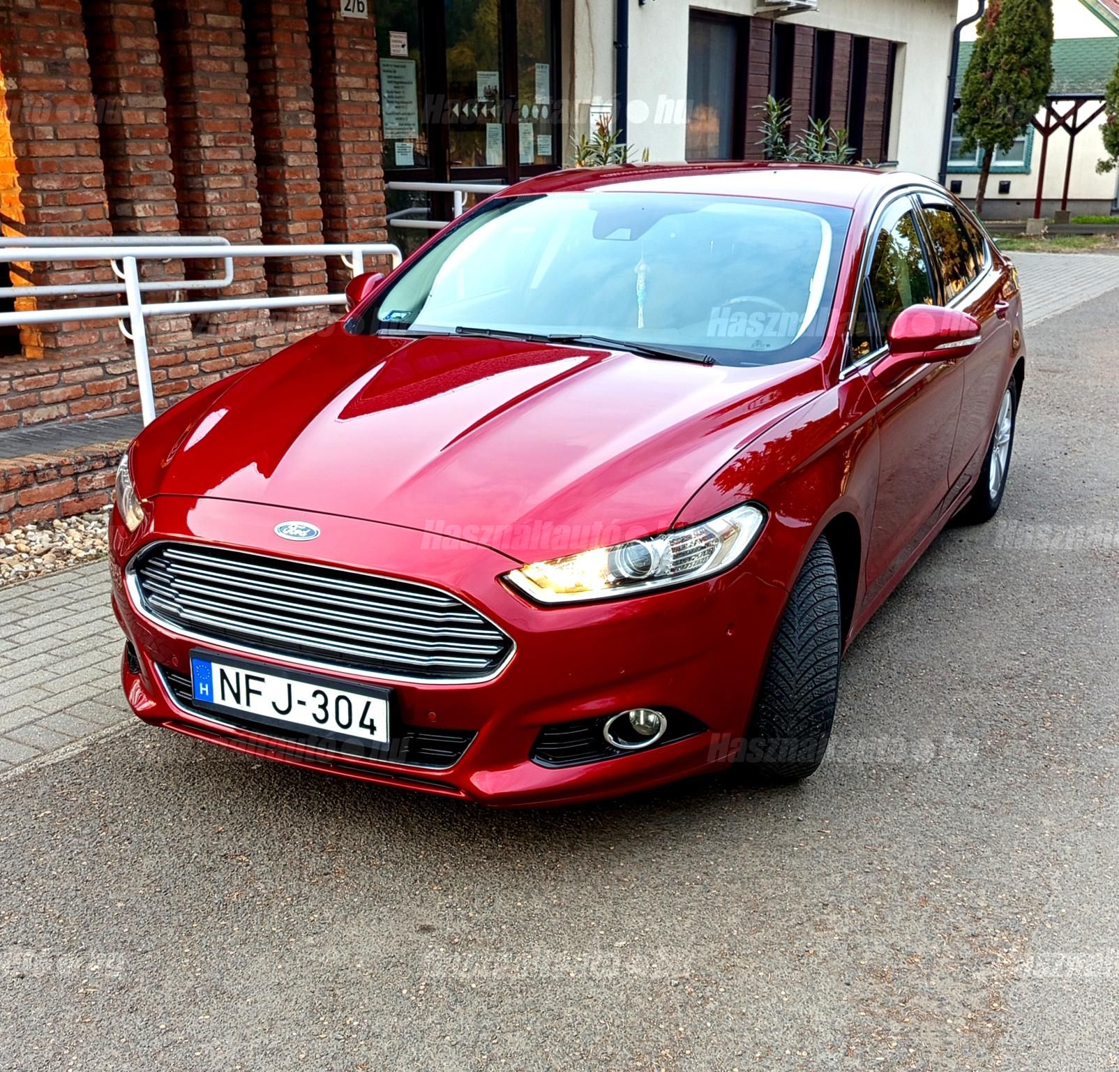 FORD MONDEO 2015/6 - 1