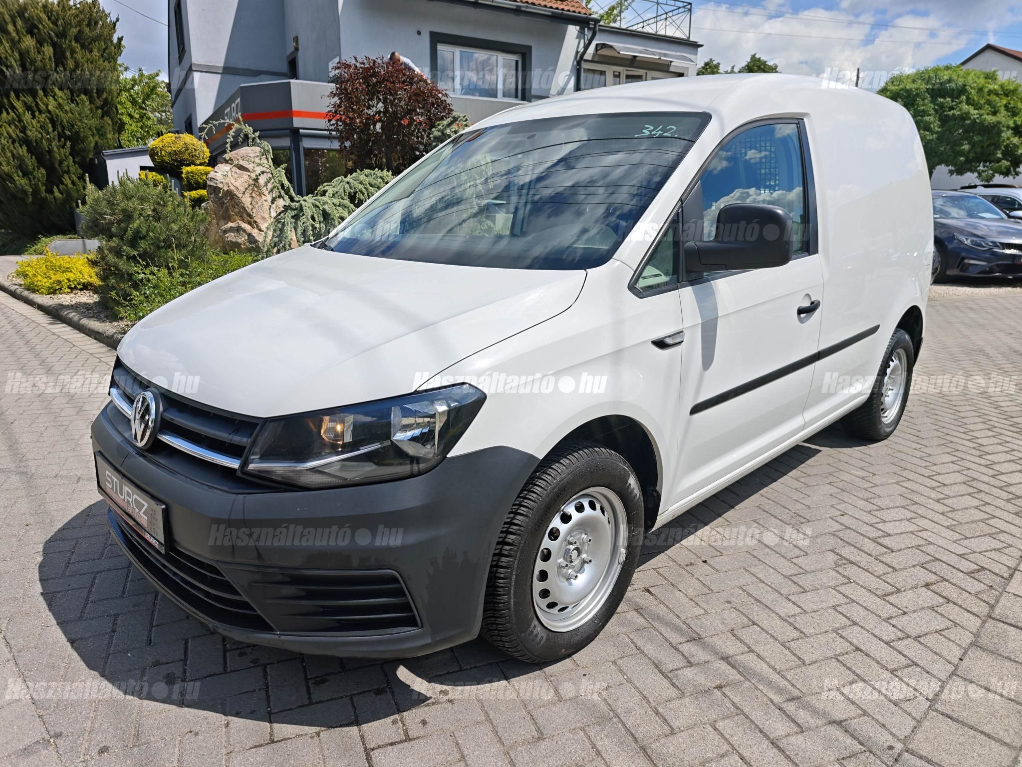 VOLKSWAGEN CADDY 2016/9 - 1