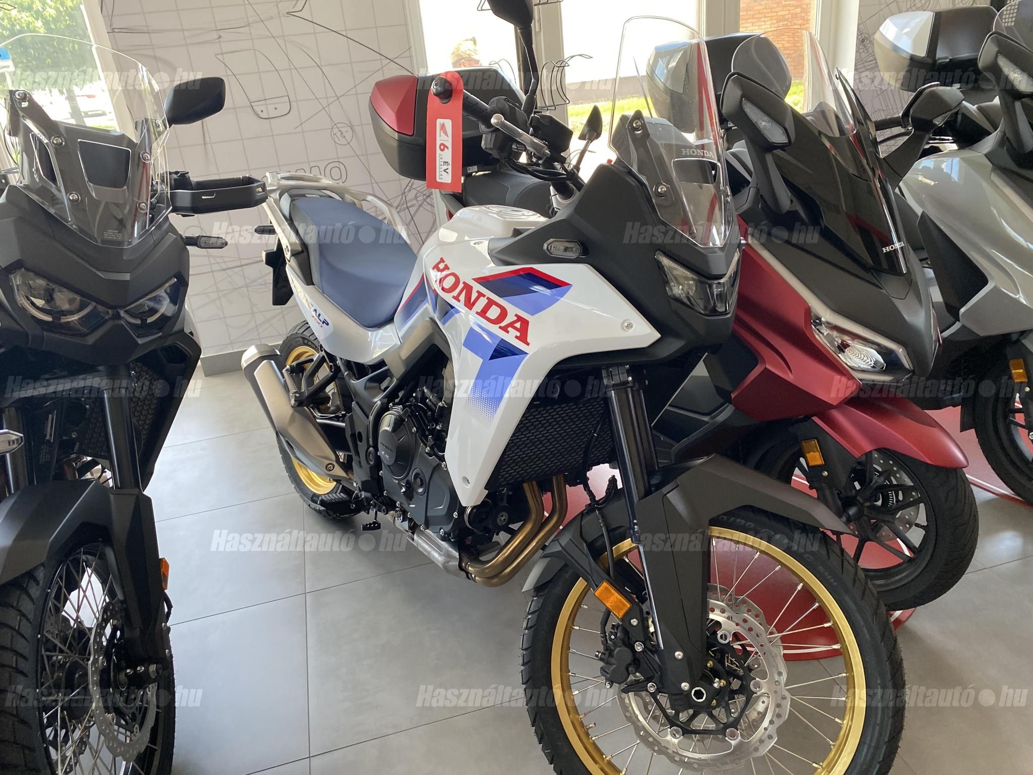 HONDA XL 750 2026 - 1