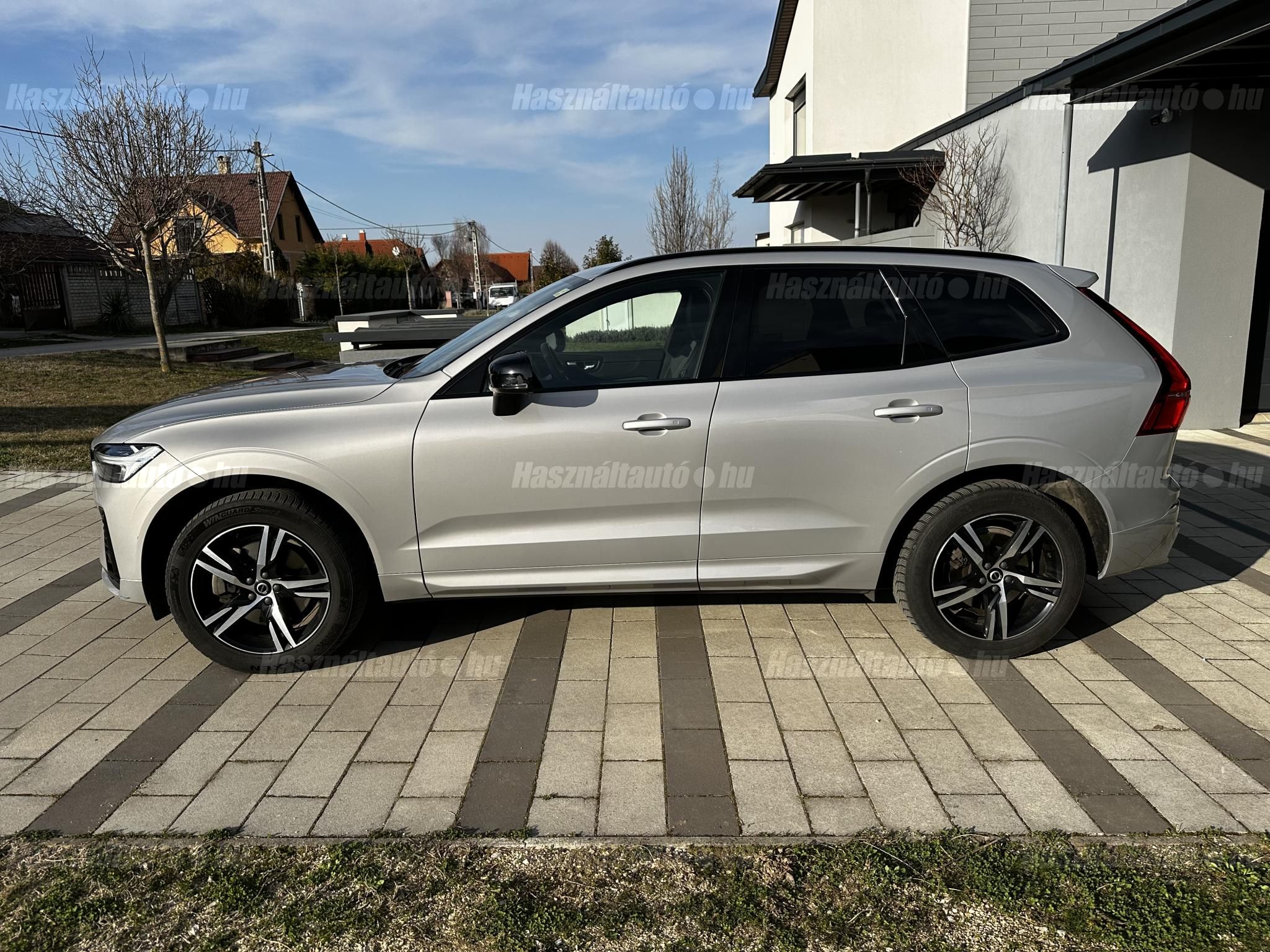 VOLVO XC60 2022/5 - 1