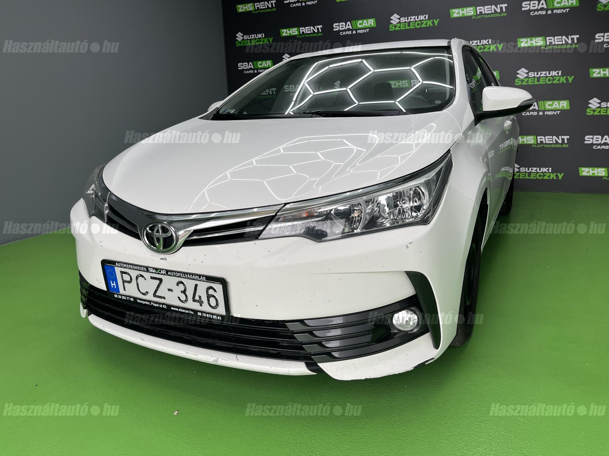 TOYOTA COROLLA 2017/6 - 1