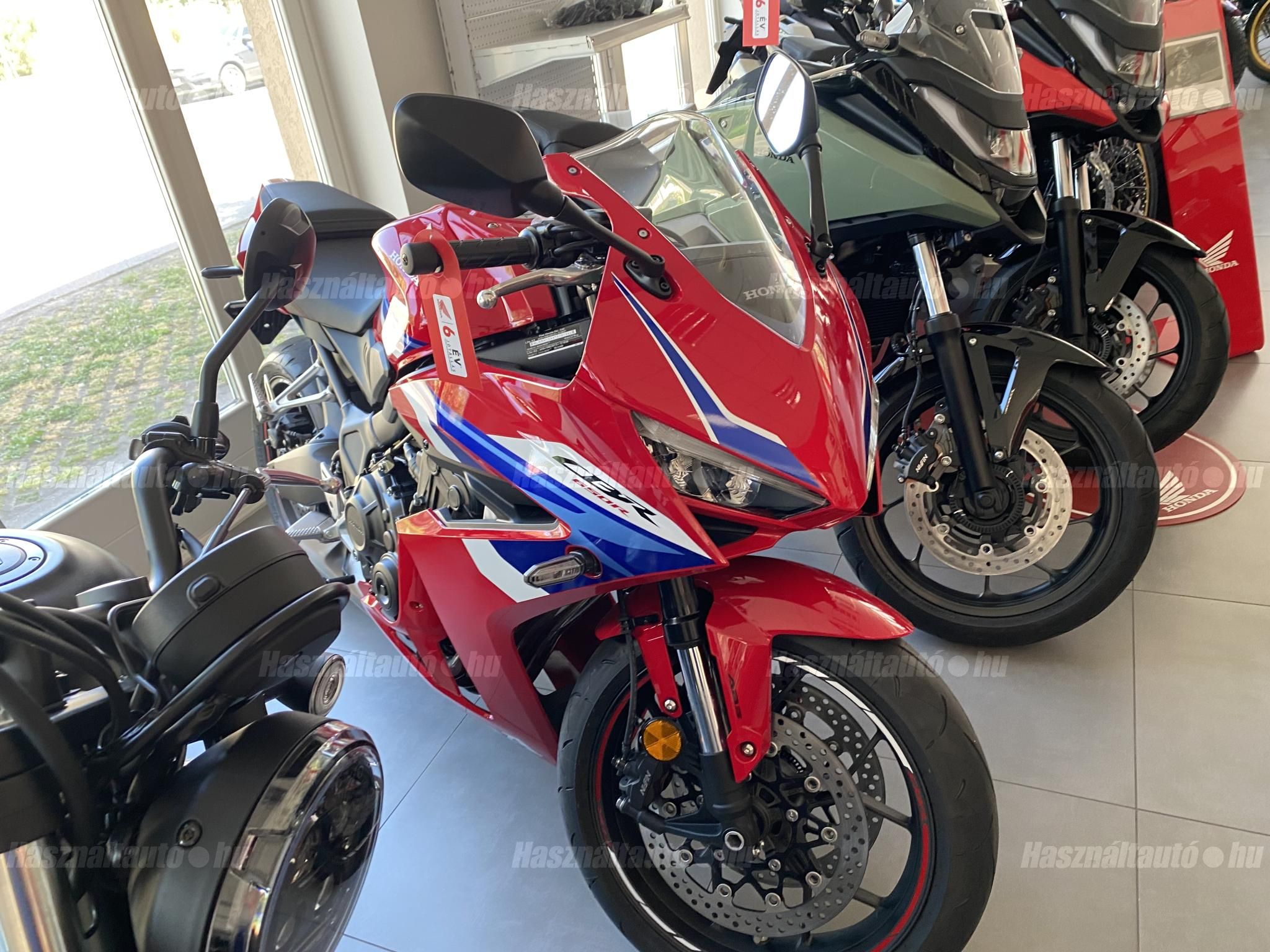 HONDA CBR 650 R 2026 - 1